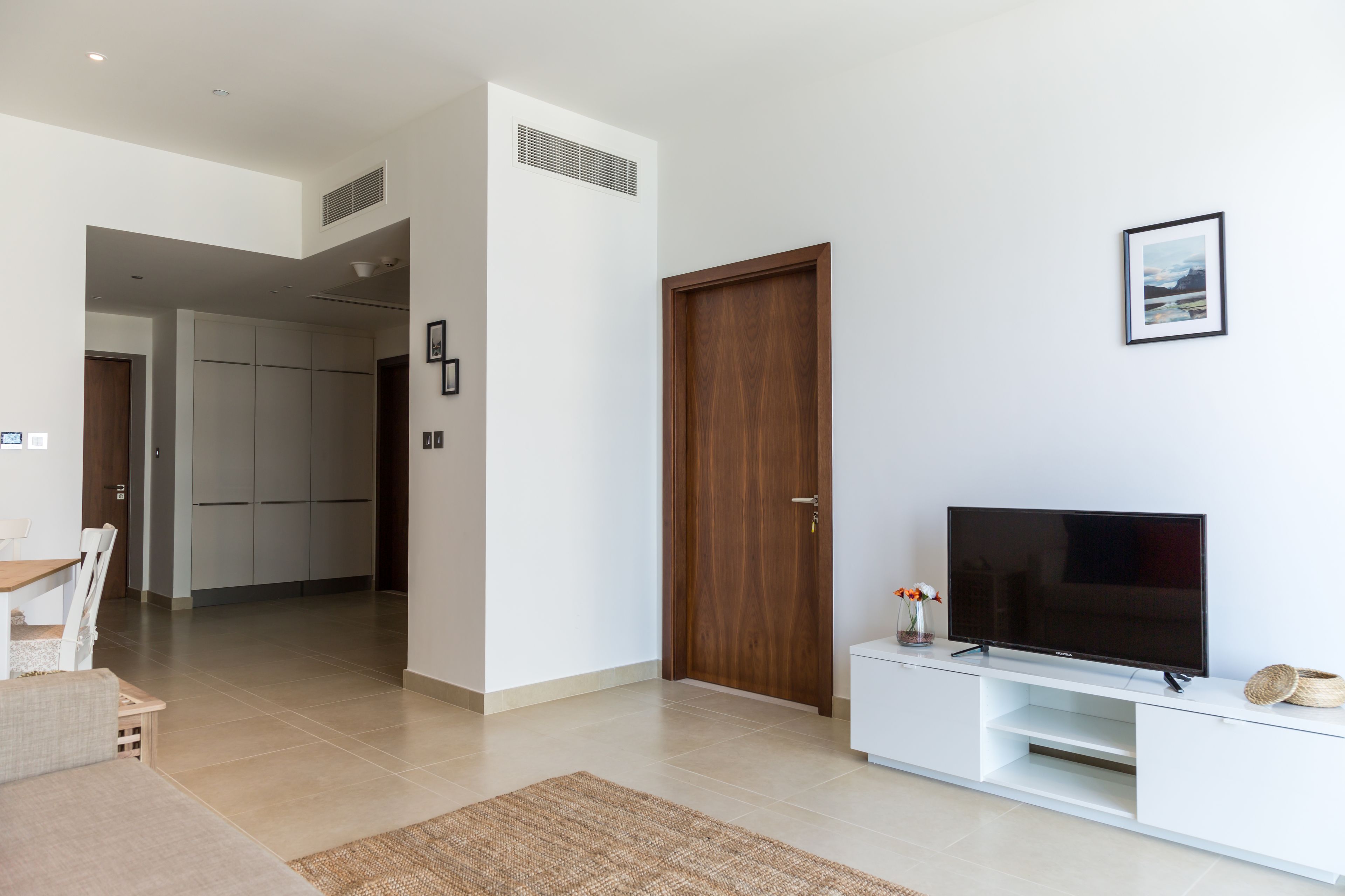 HiGuests - Marina Gate Jumeirah Living