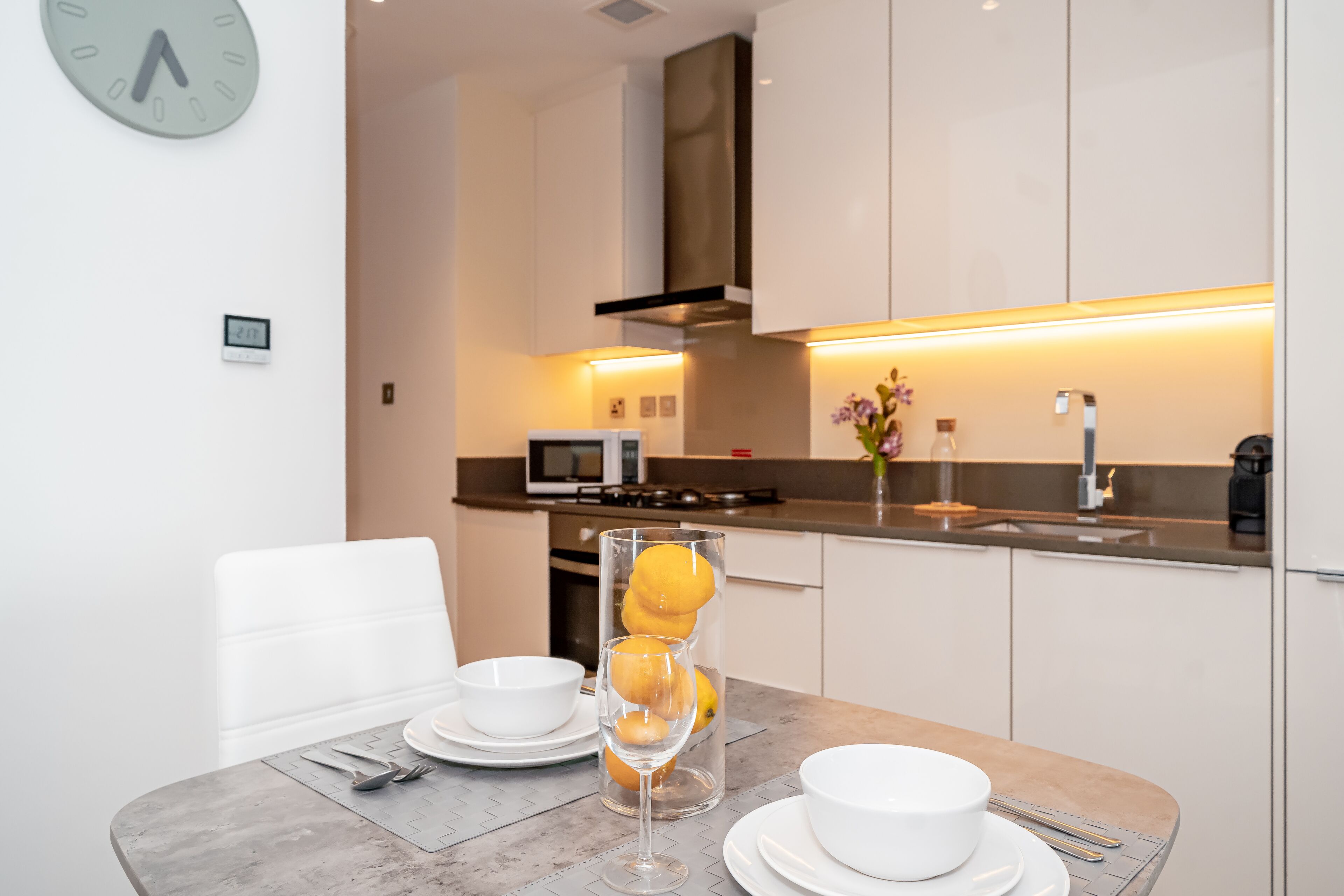 HiGuests - Marina Gate Jumeirah Living
