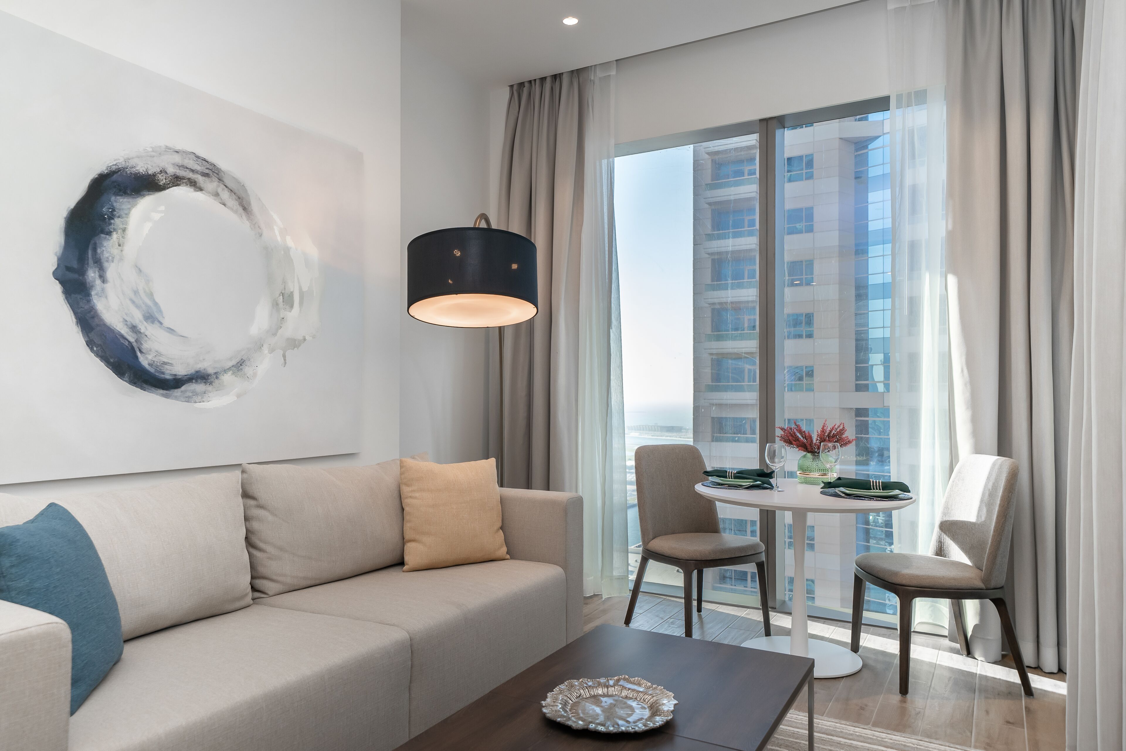 HiGuests - Marina Gate Jumeirah Living