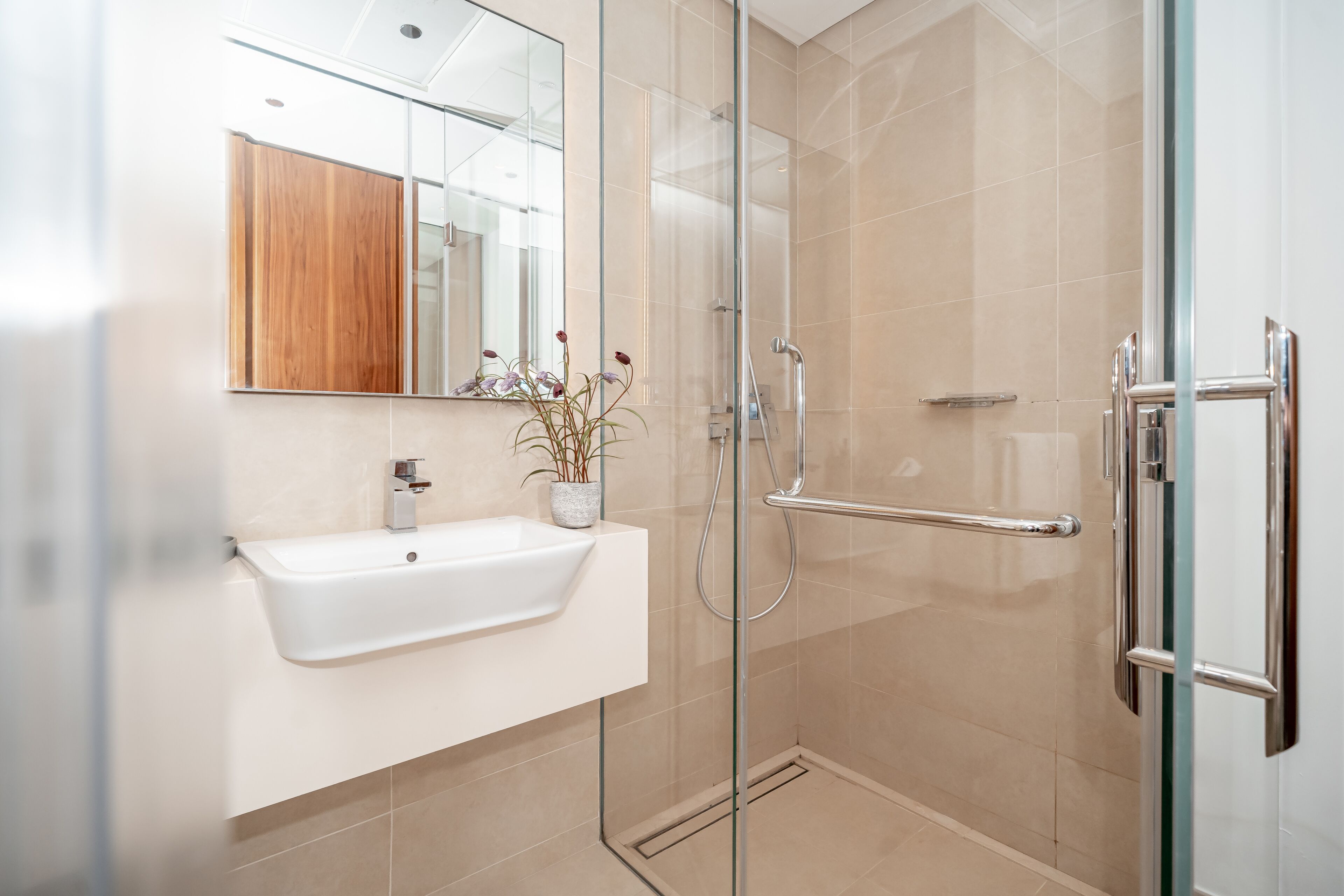 HiGuests - Marina Gate Jumeirah Living