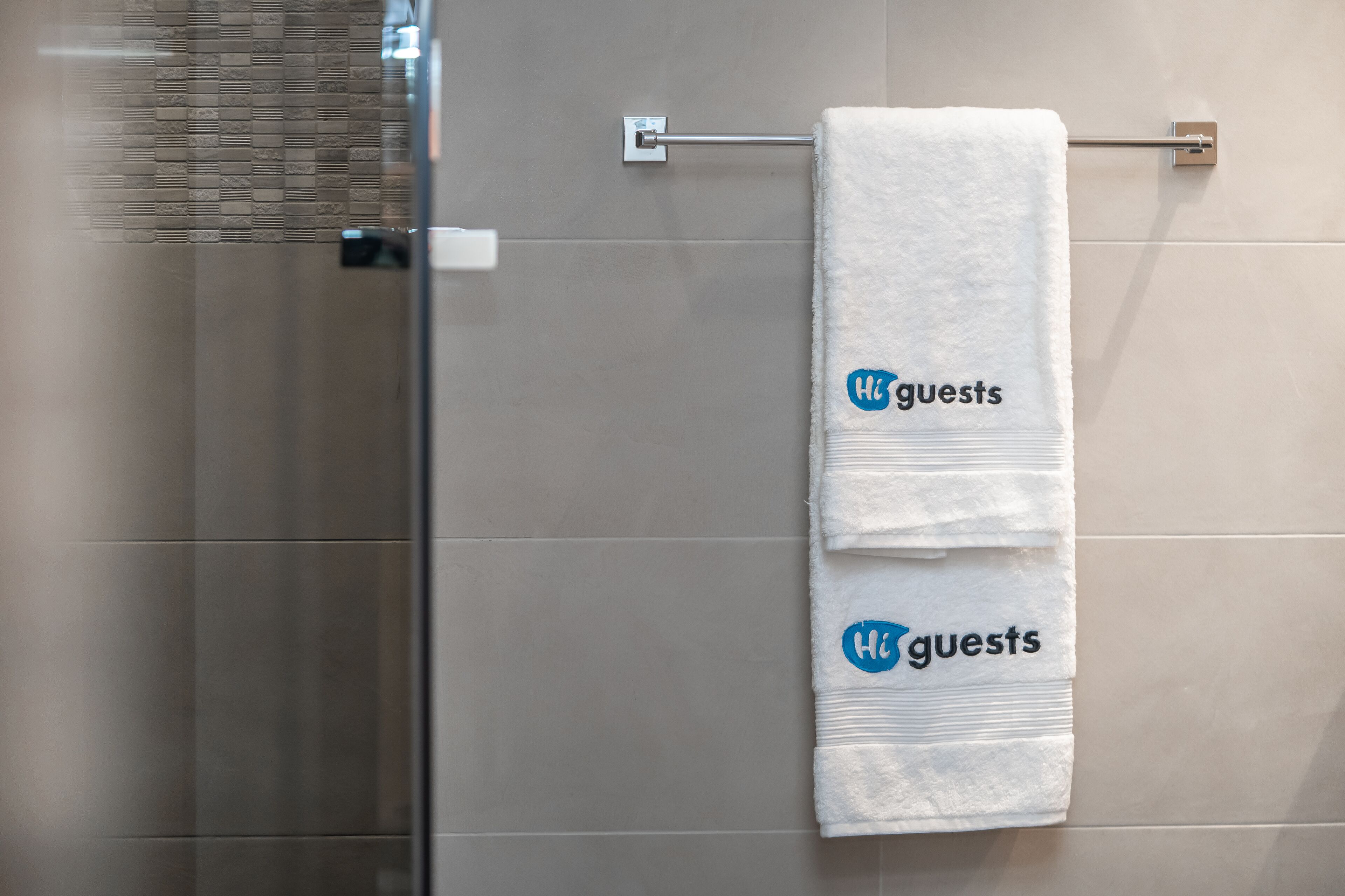 HiGuests - Marina Gate Jumeirah Living