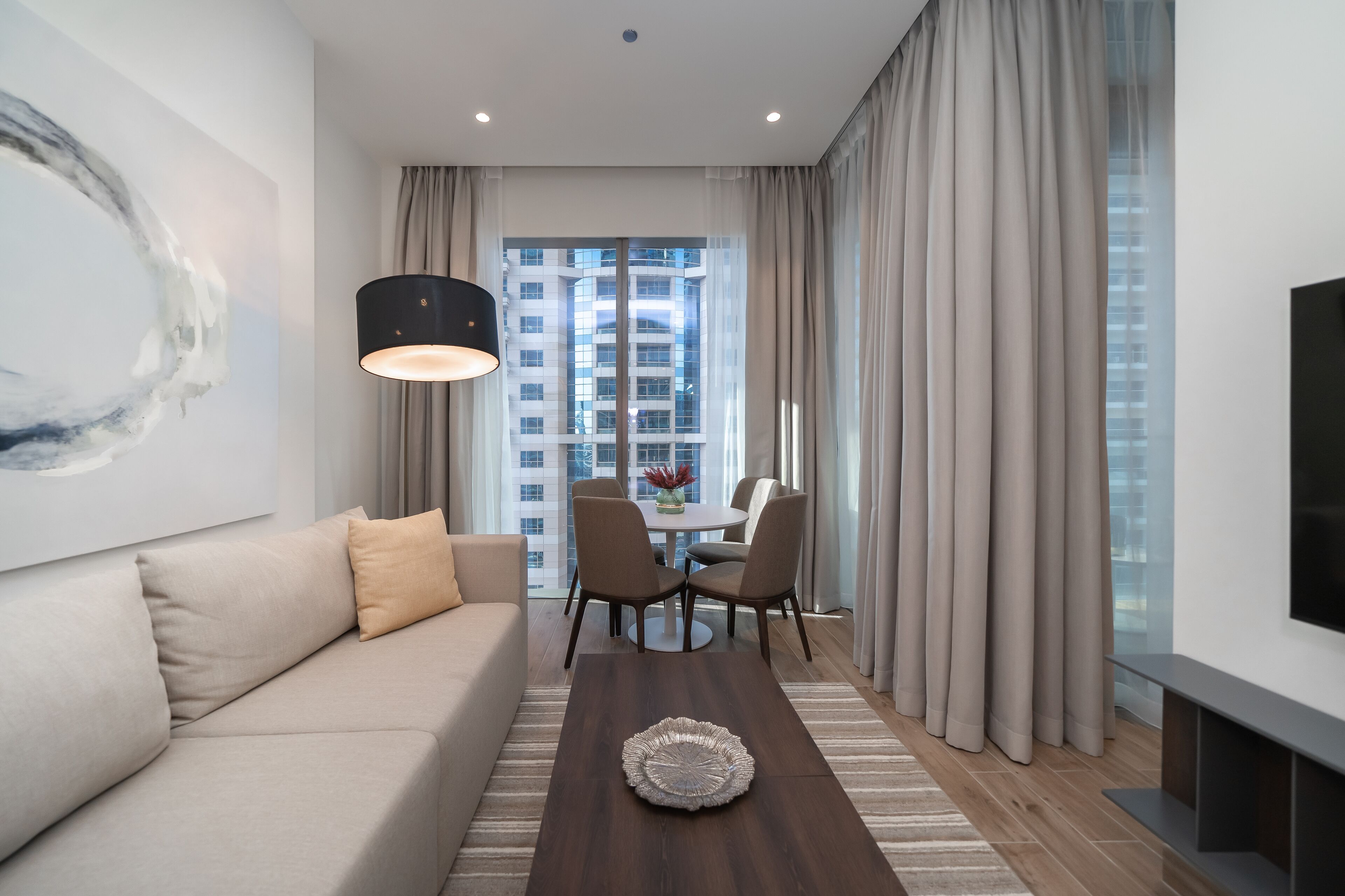 HiGuests - Marina Gate Jumeirah Living