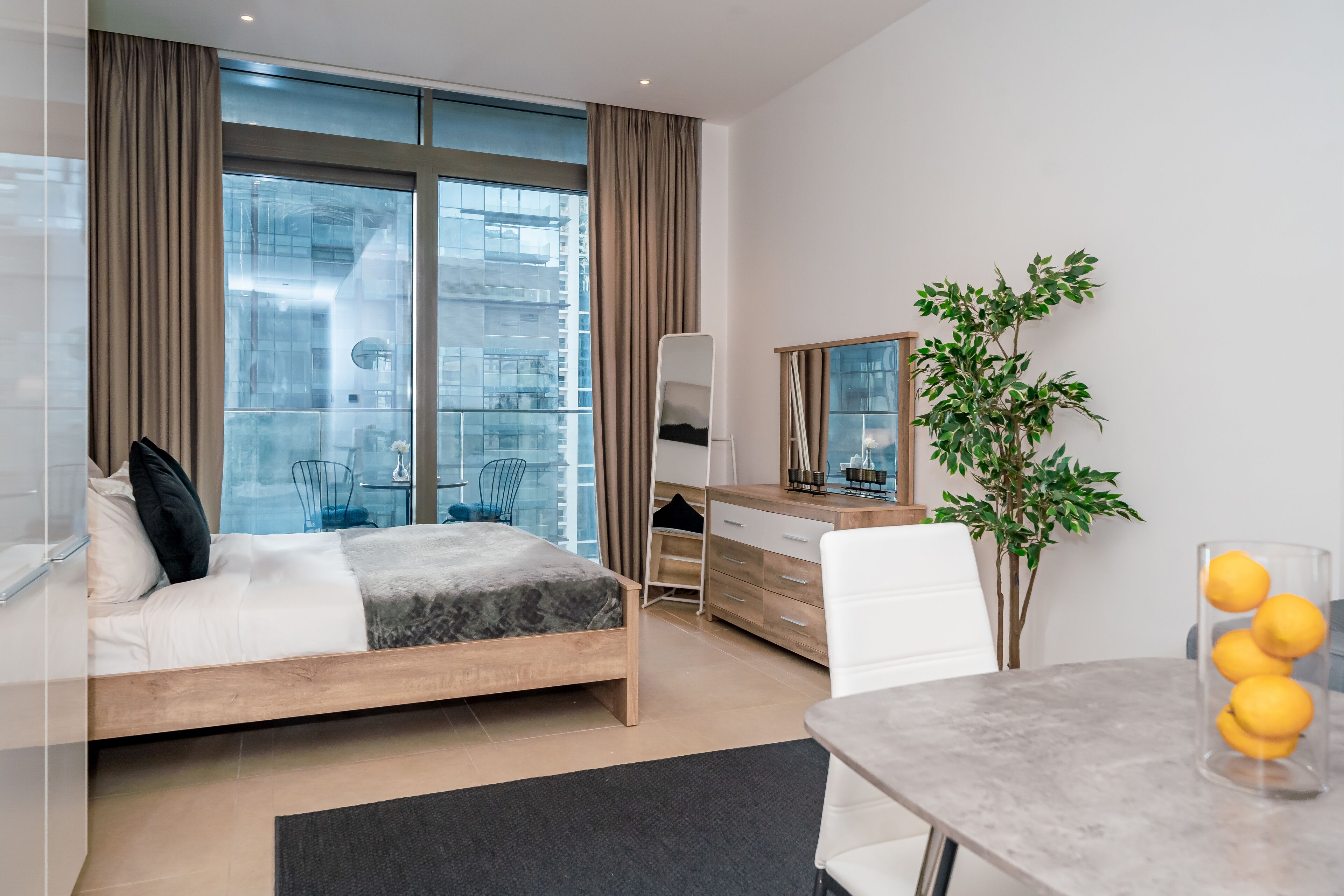 HiGuests - Marina Gate Jumeirah Living