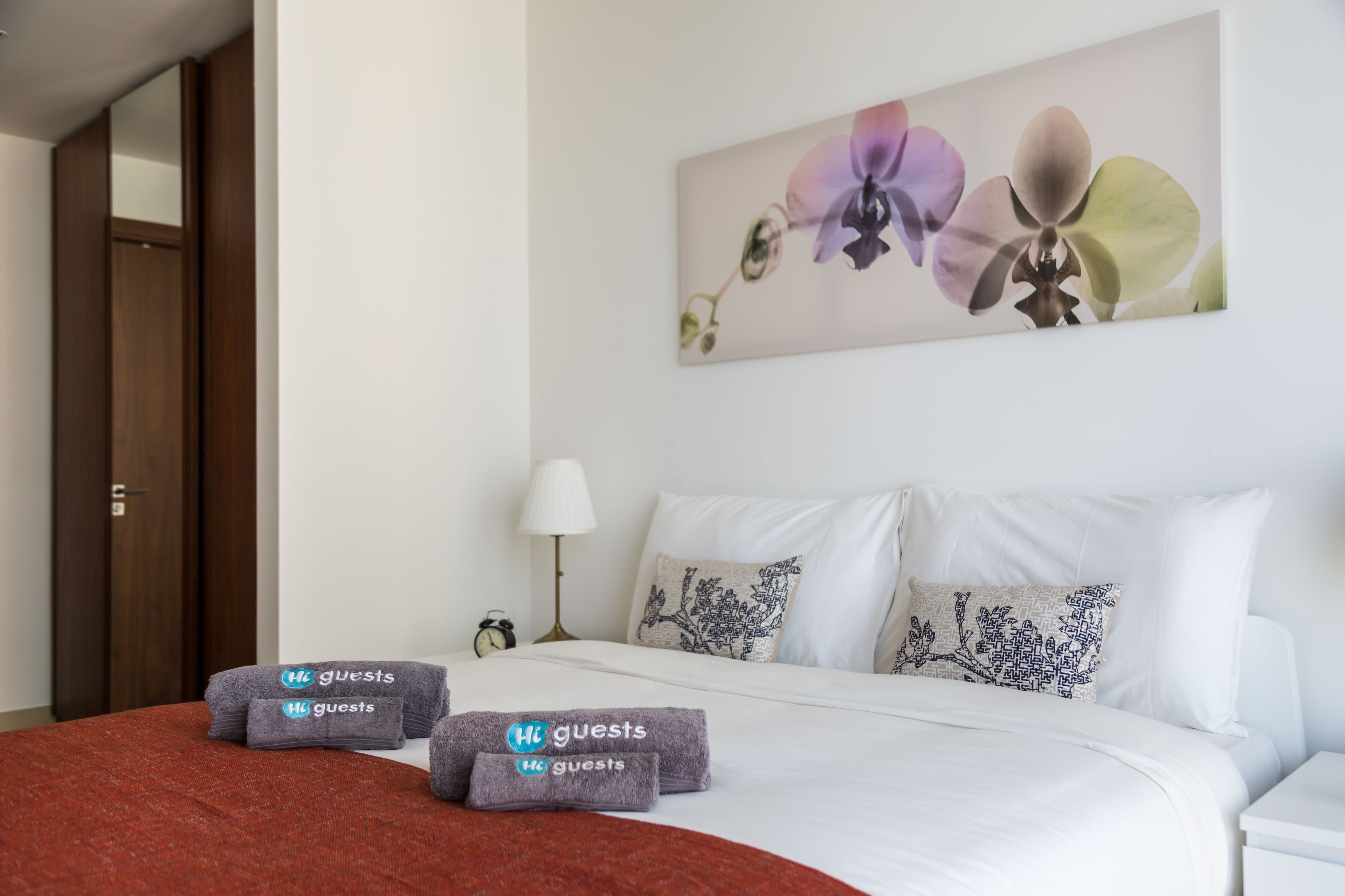 HiGuests - Marina Gate Jumeirah Living