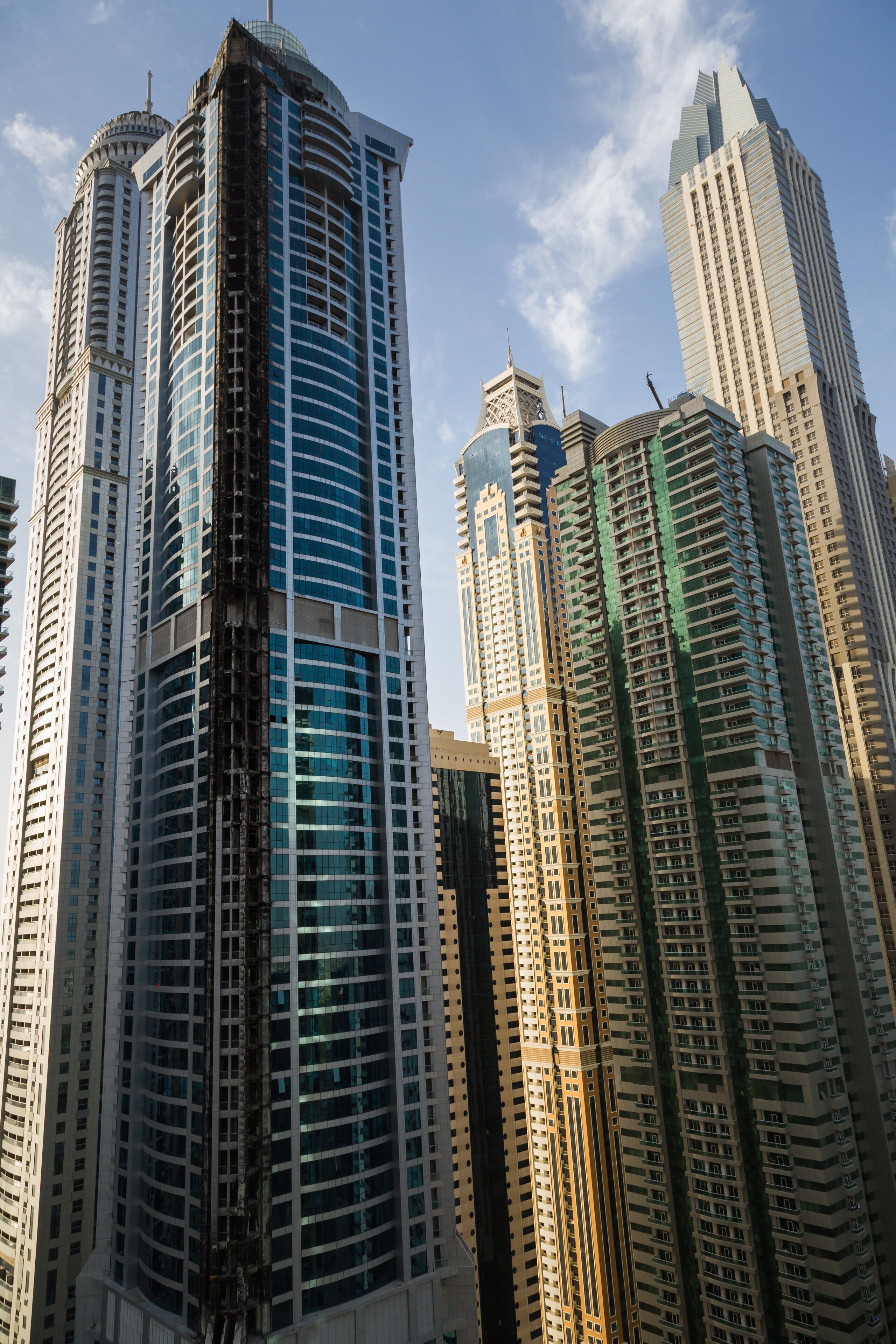 HiGuests - Marina Gate Jumeirah Living