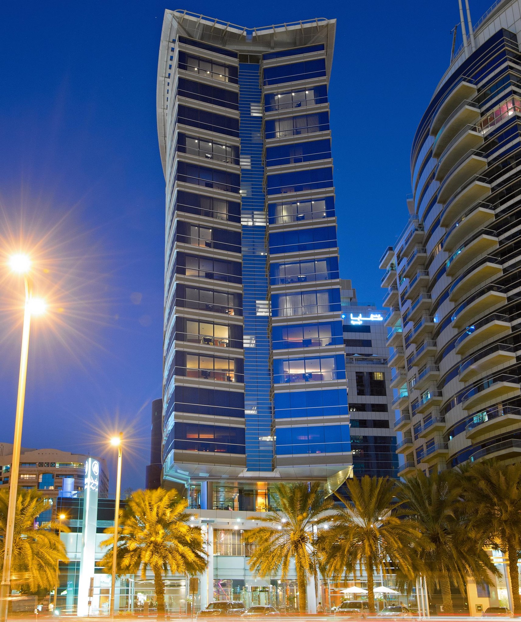 Golden Sands Hotel Creek