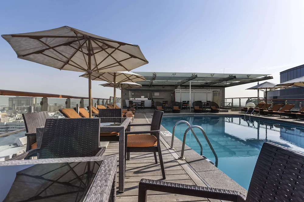 Golden Sands Hotel Creek
