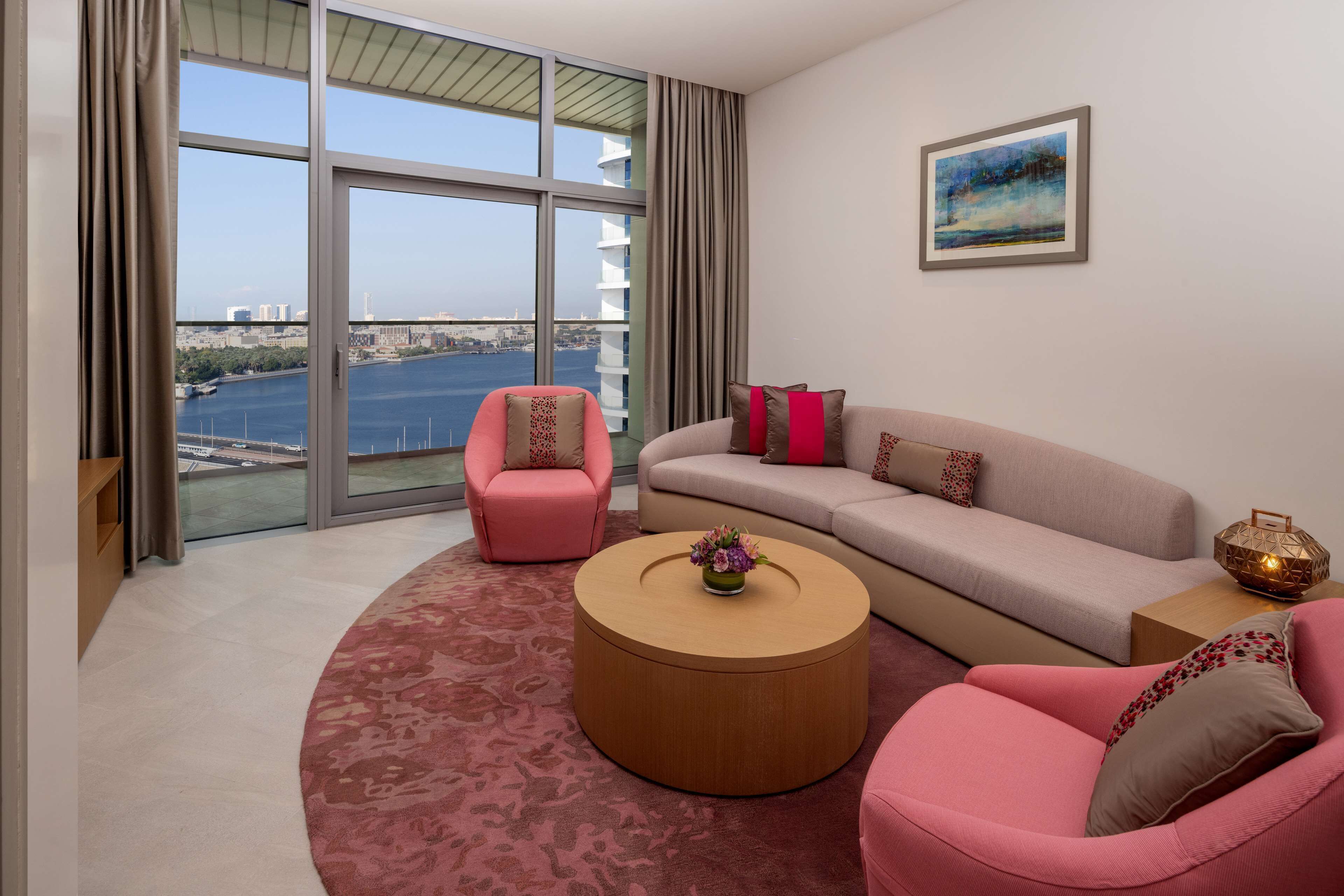 Hilton Dubai Creek Residences