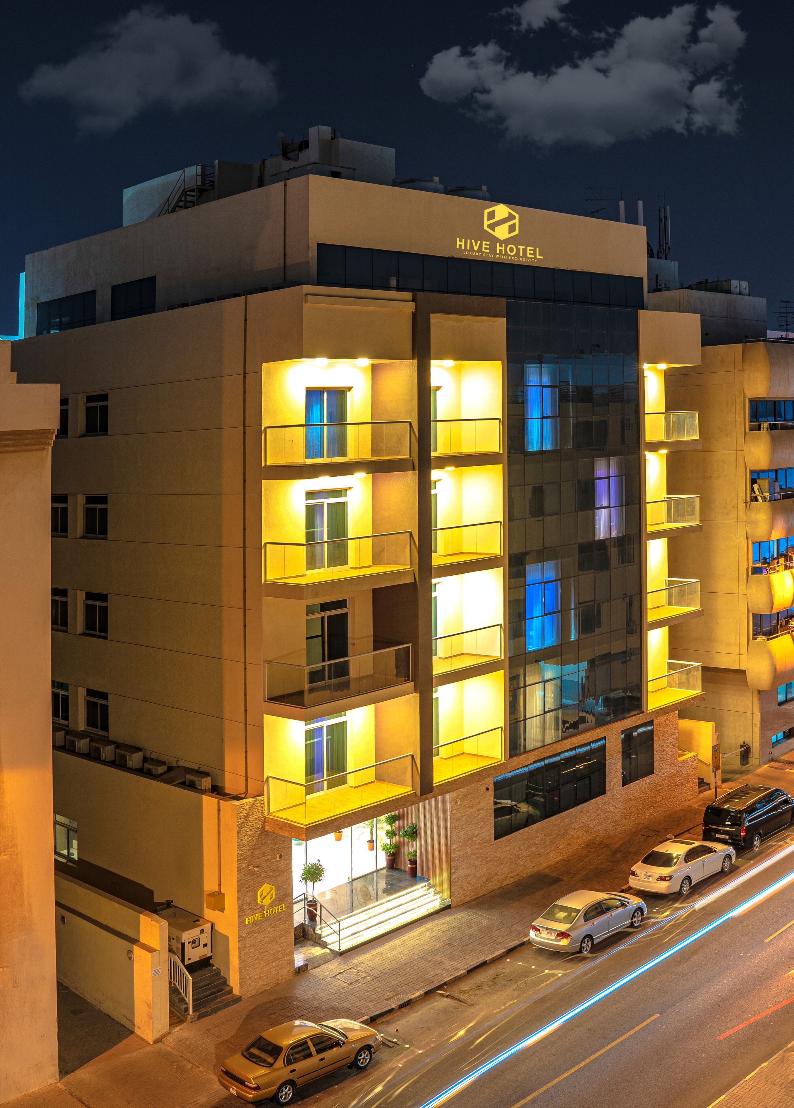 Raha Grand Hotel