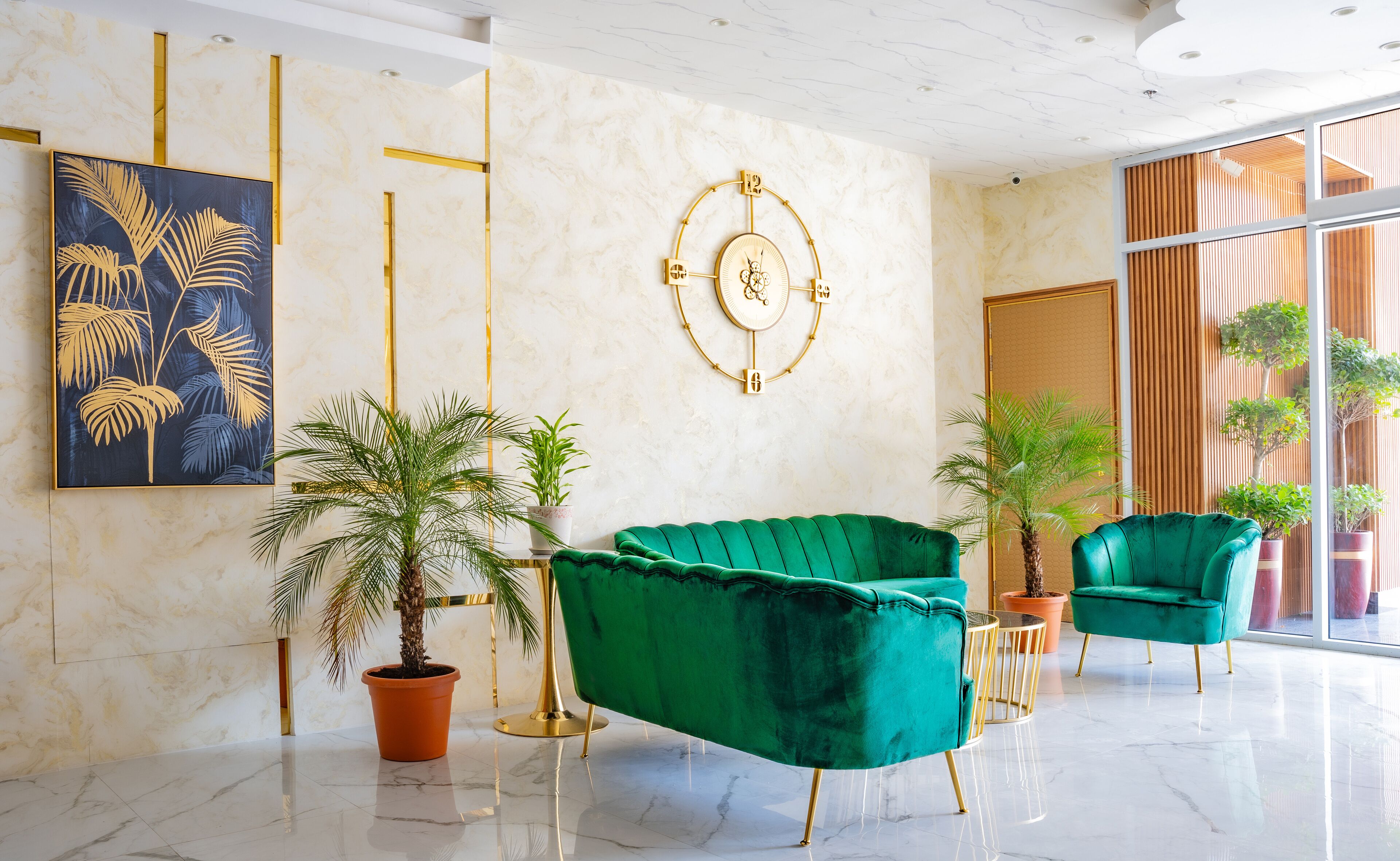 Raha Grand Hotel