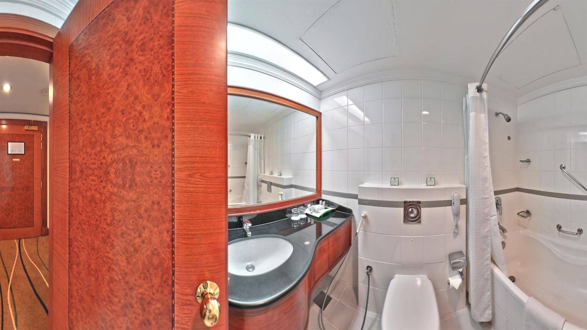 Vision Imperial Hotel