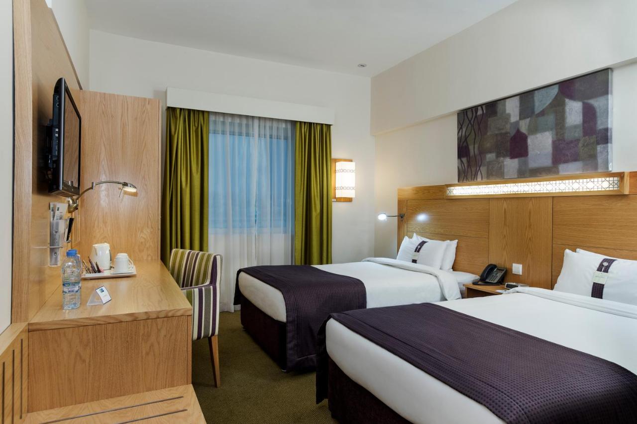 Holiday Inn Express Dubai Airport