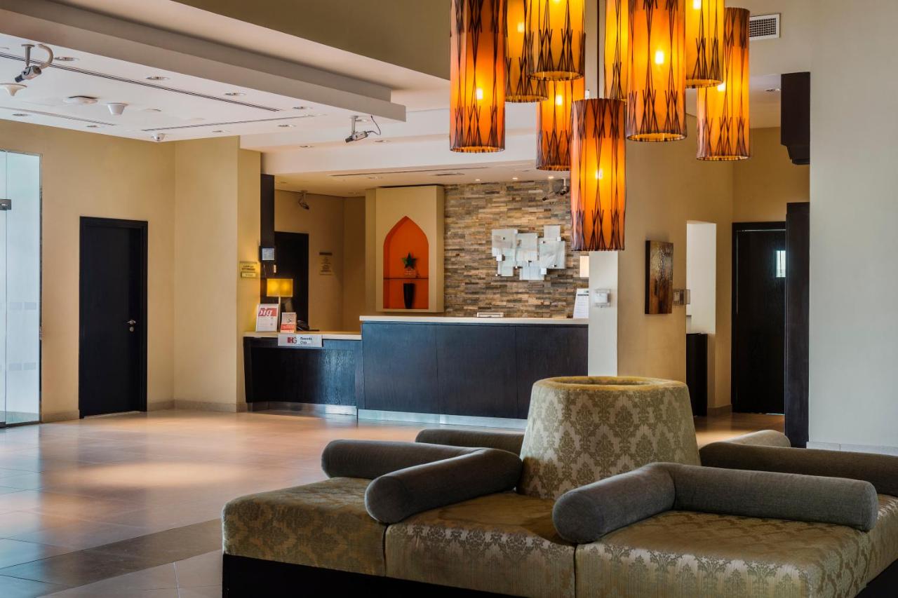 Holiday Inn Express Dubai - Jumeirah