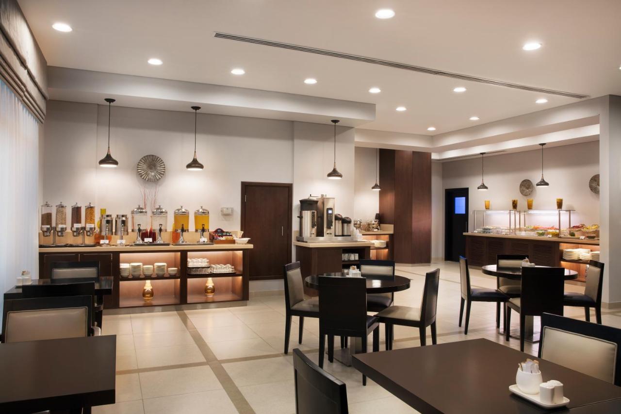 Holiday Inn Express Dubai - Jumeirah