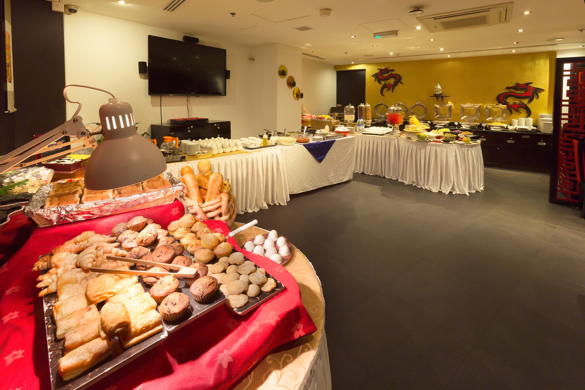 Howard Johnson by Wyndham Bur Dubai