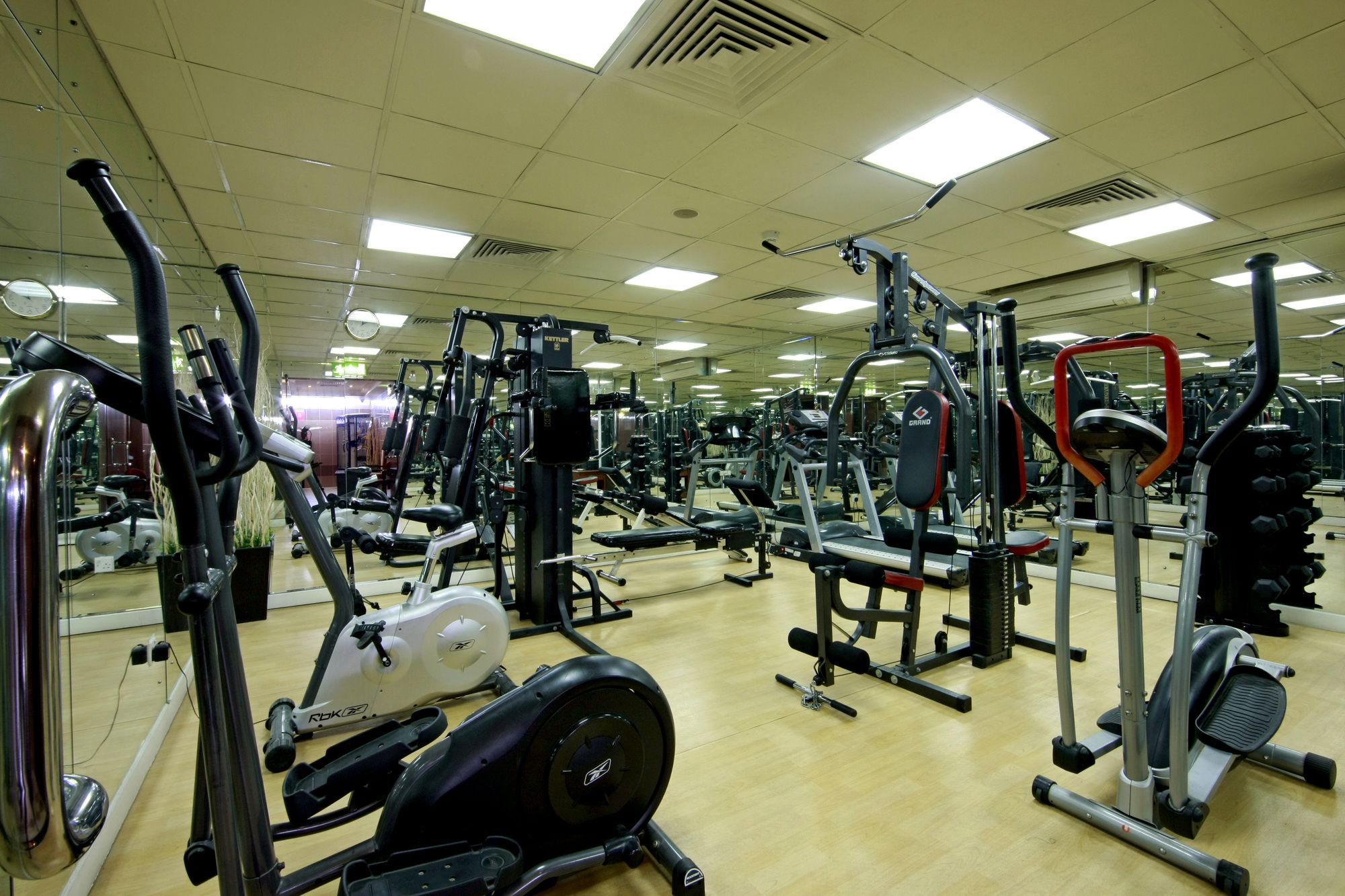 Howard Johnson by Wyndham Bur Dubai