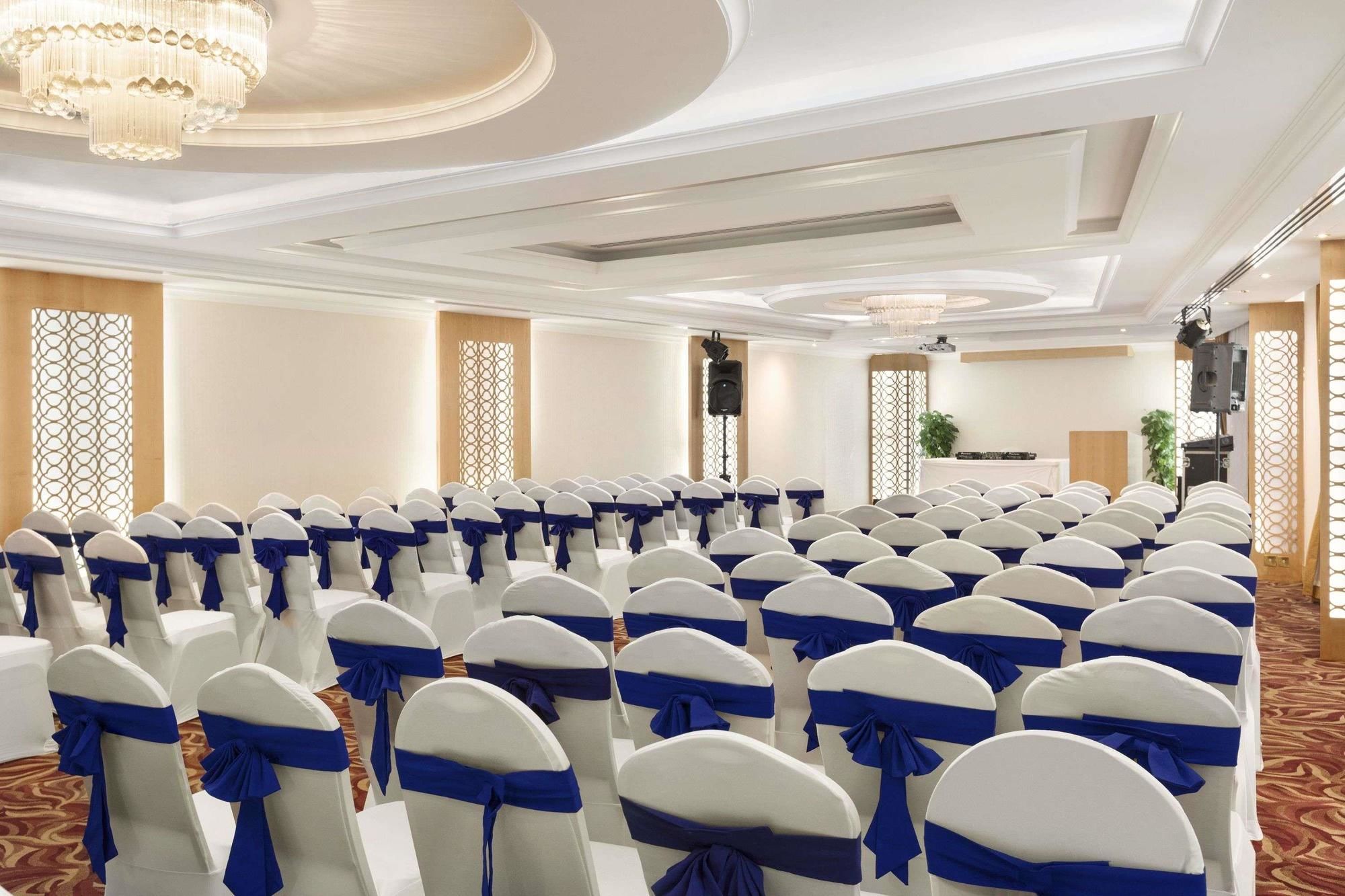 Howard Johnson by Wyndham Bur Dubai