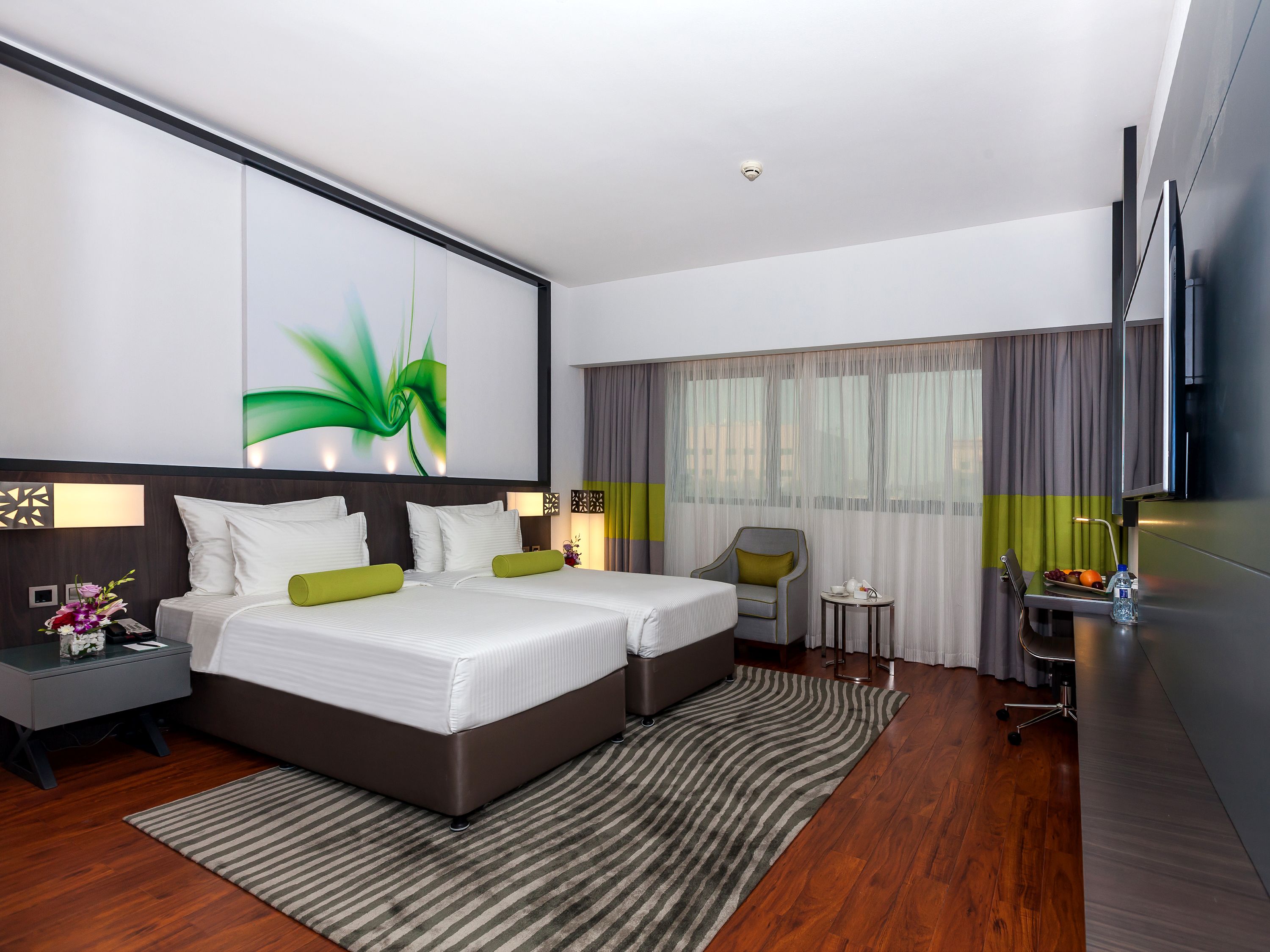Howard Johnson Plaza by Wyndham Dubai Deira