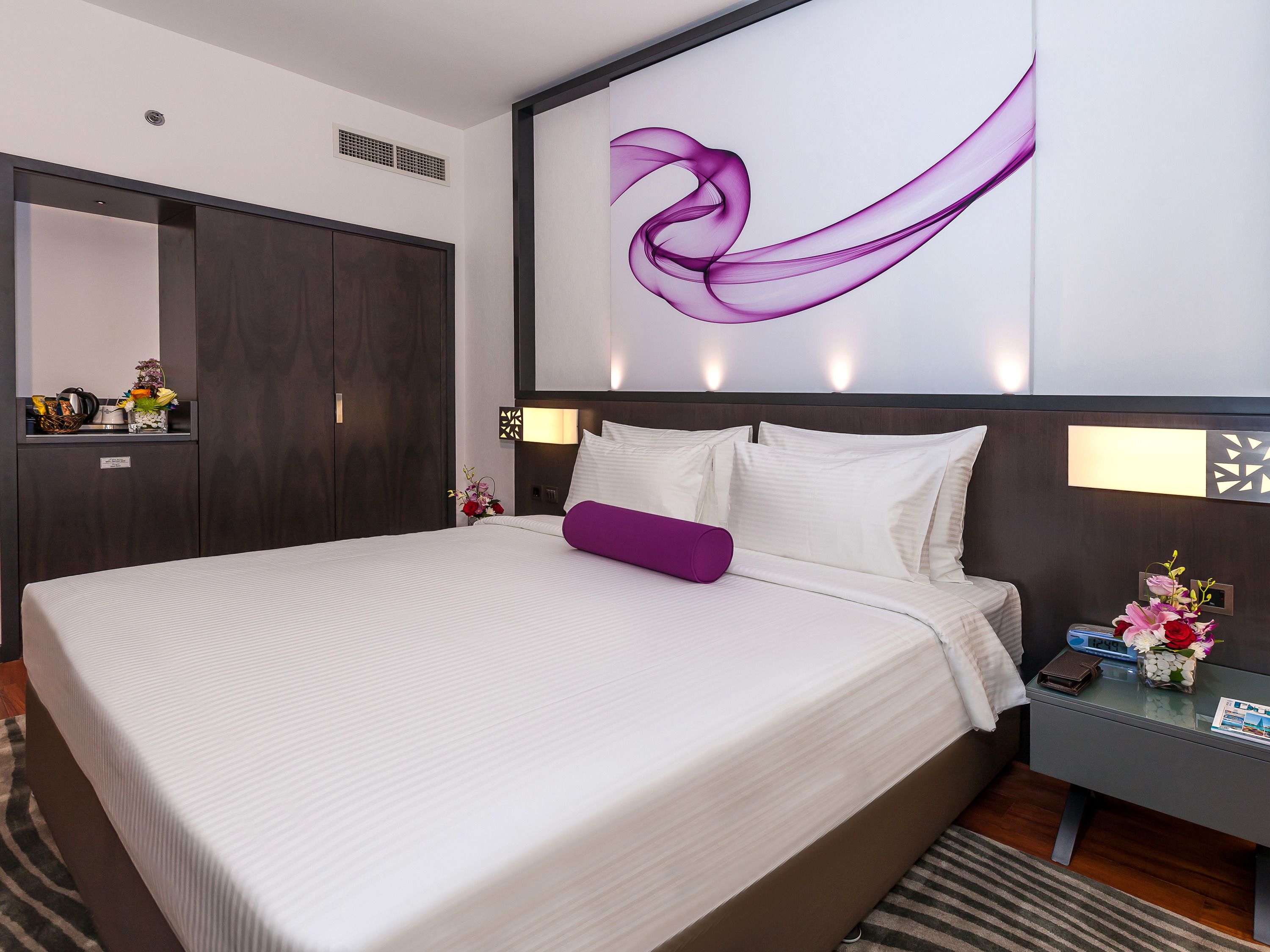 Howard Johnson Plaza by Wyndham Dubai Deira
