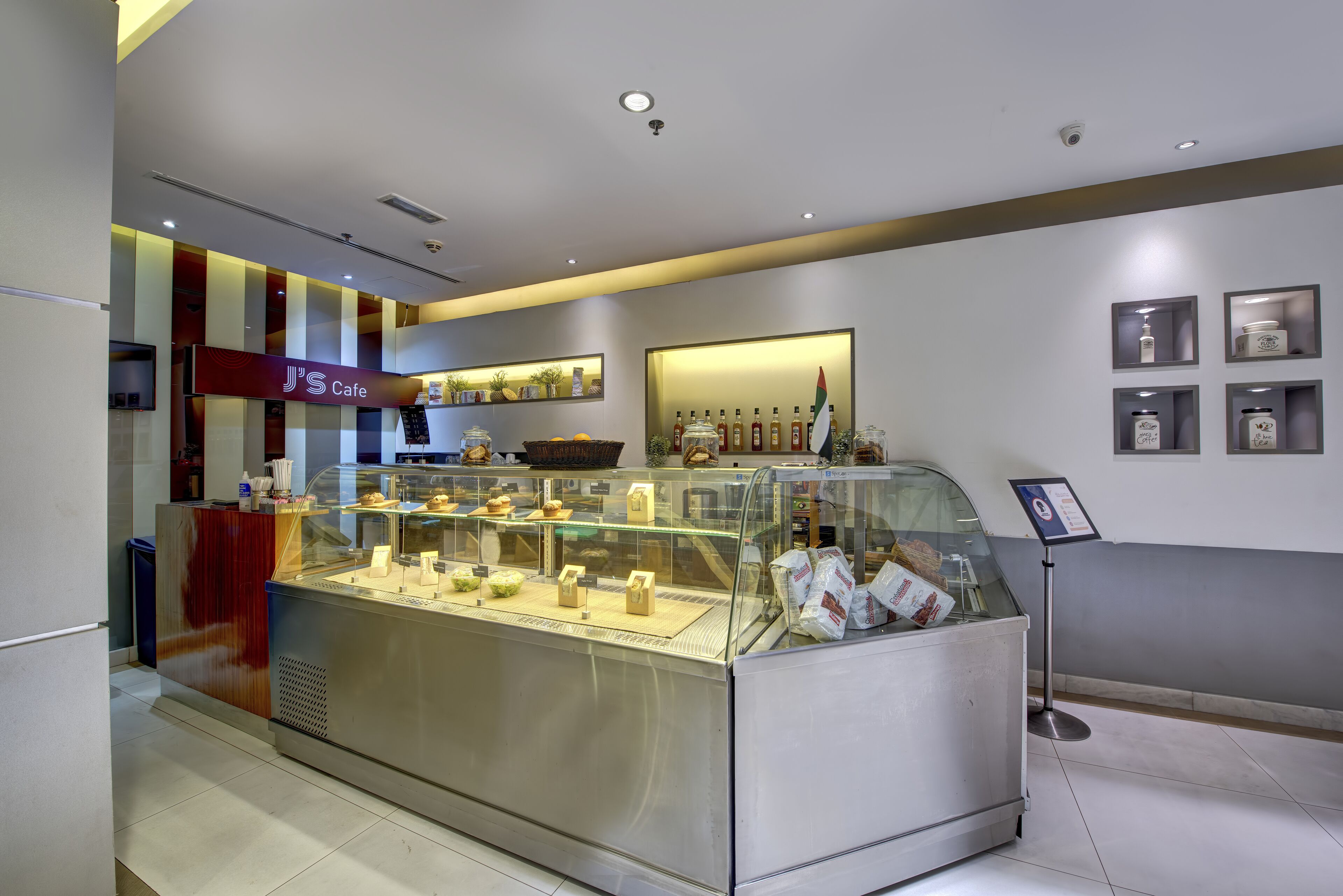 Howard Johnson Plaza by Wyndham Dubai Deira