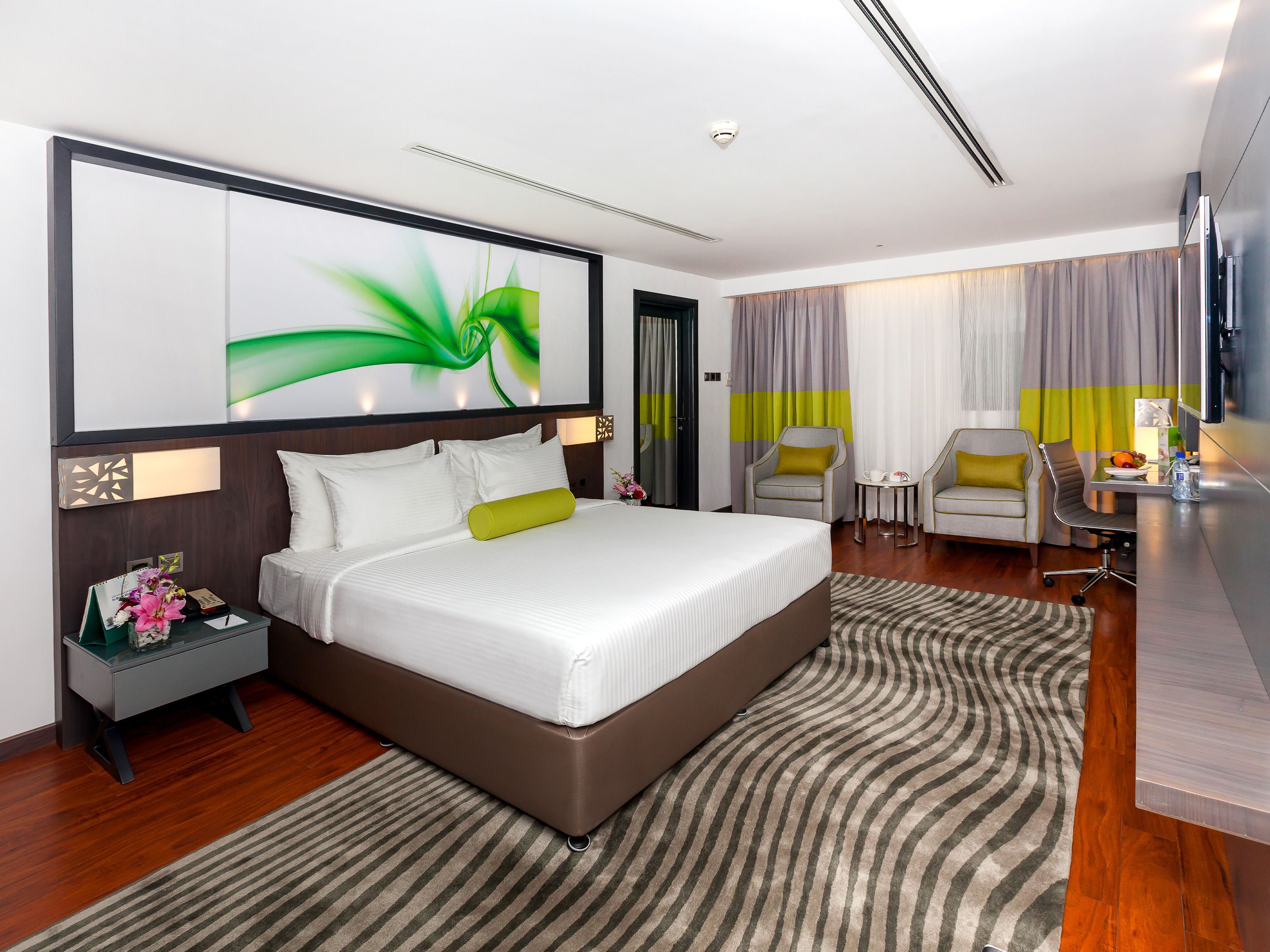 Howard Johnson Plaza by Wyndham Dubai Deira