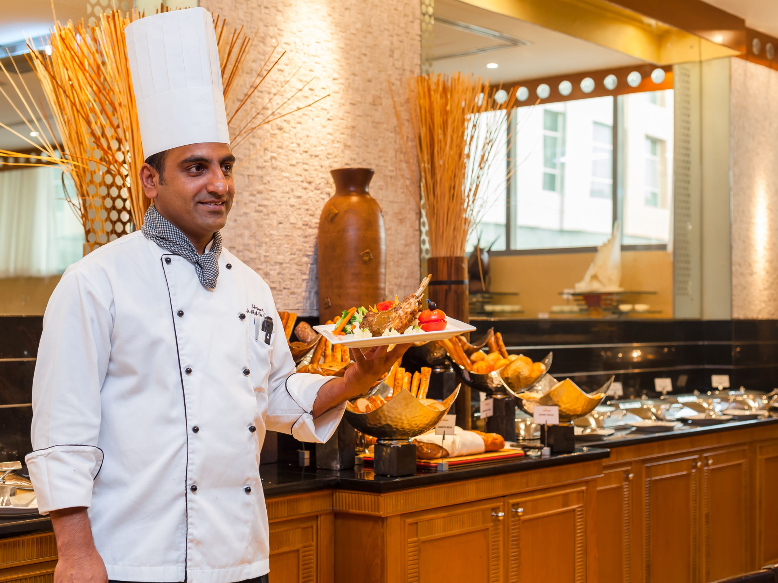 Howard Johnson Plaza by Wyndham Dubai Deira