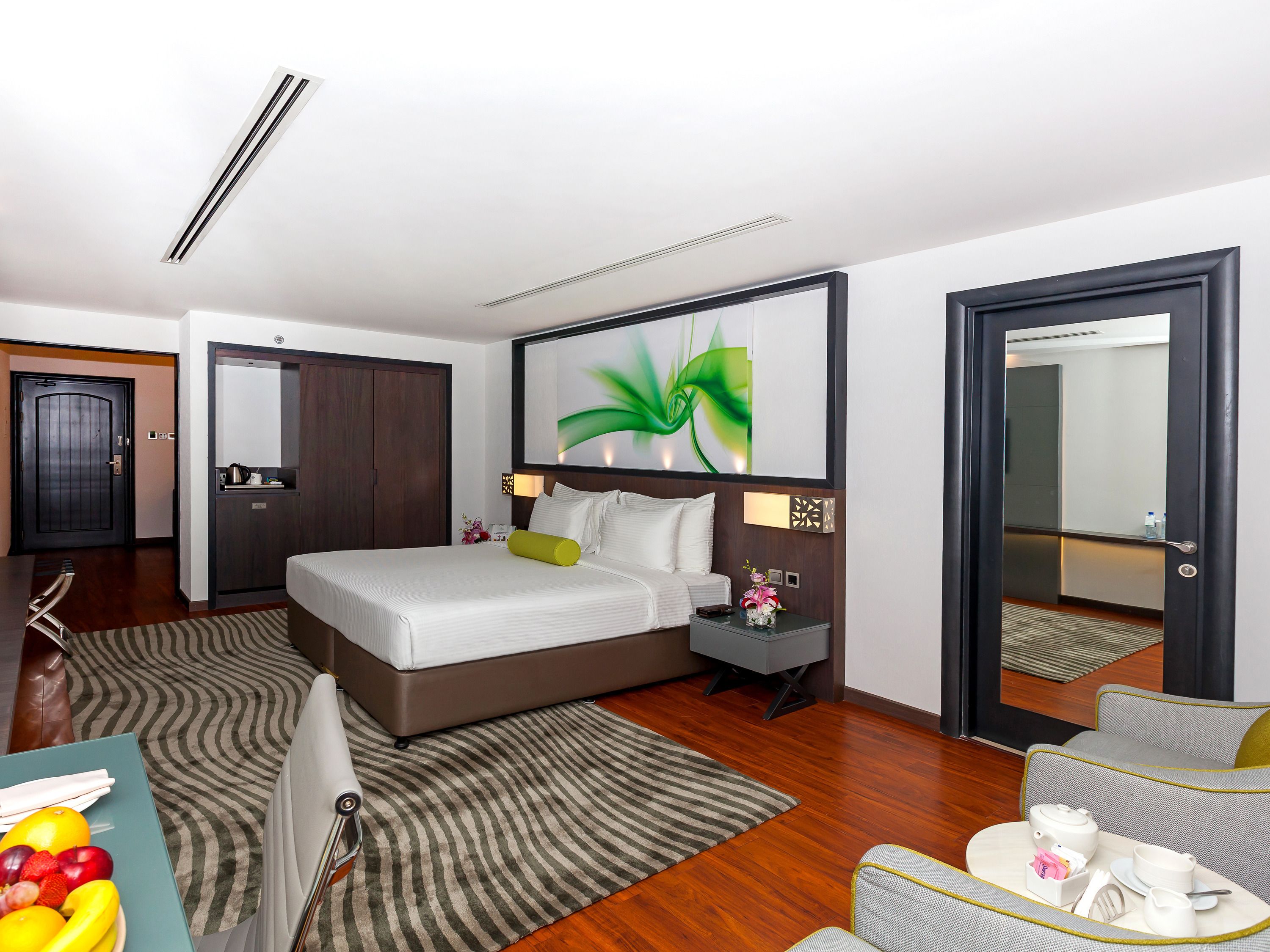 Howard Johnson Plaza by Wyndham Dubai Deira