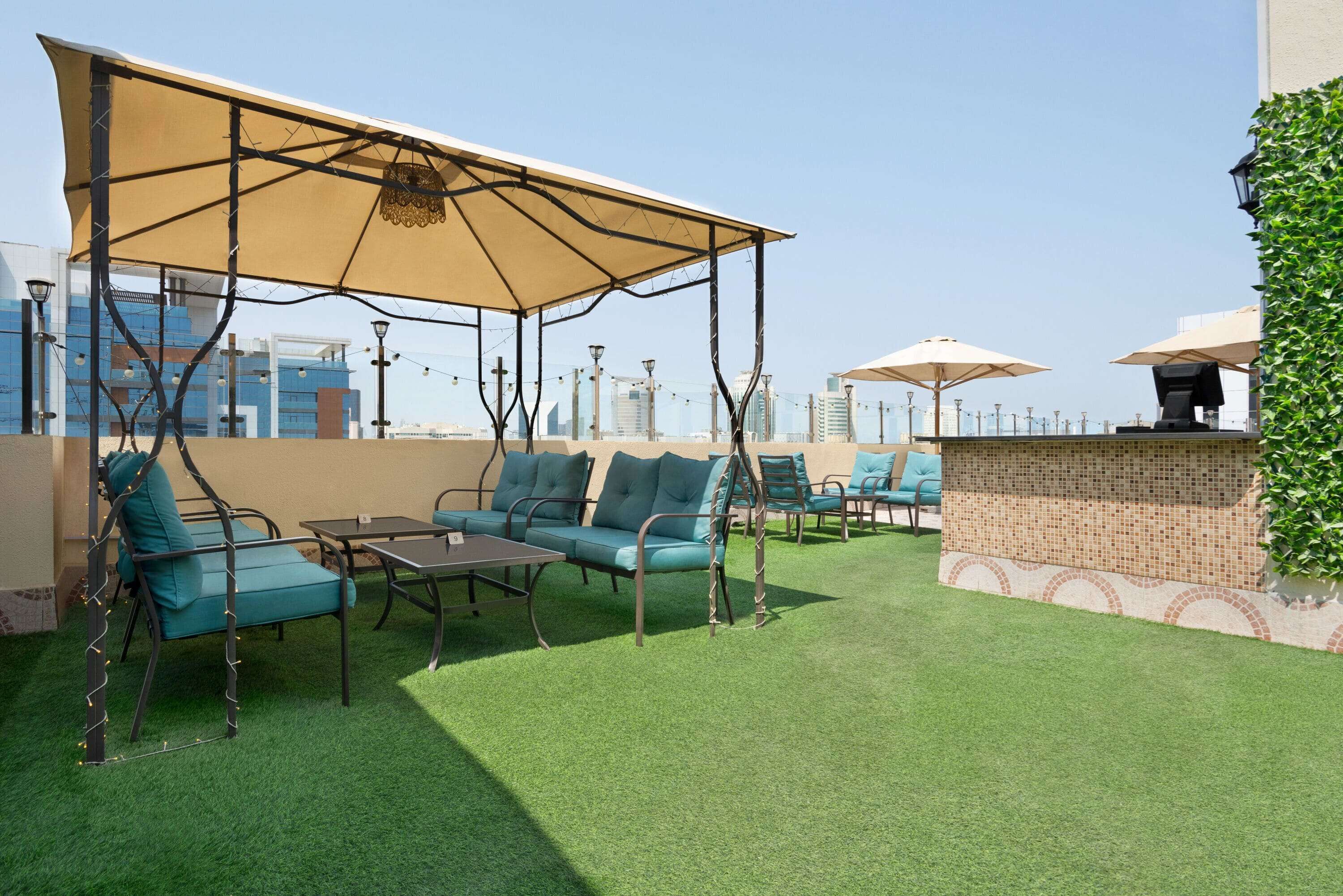 Howard Johnson Plaza by Wyndham Dubai Deira