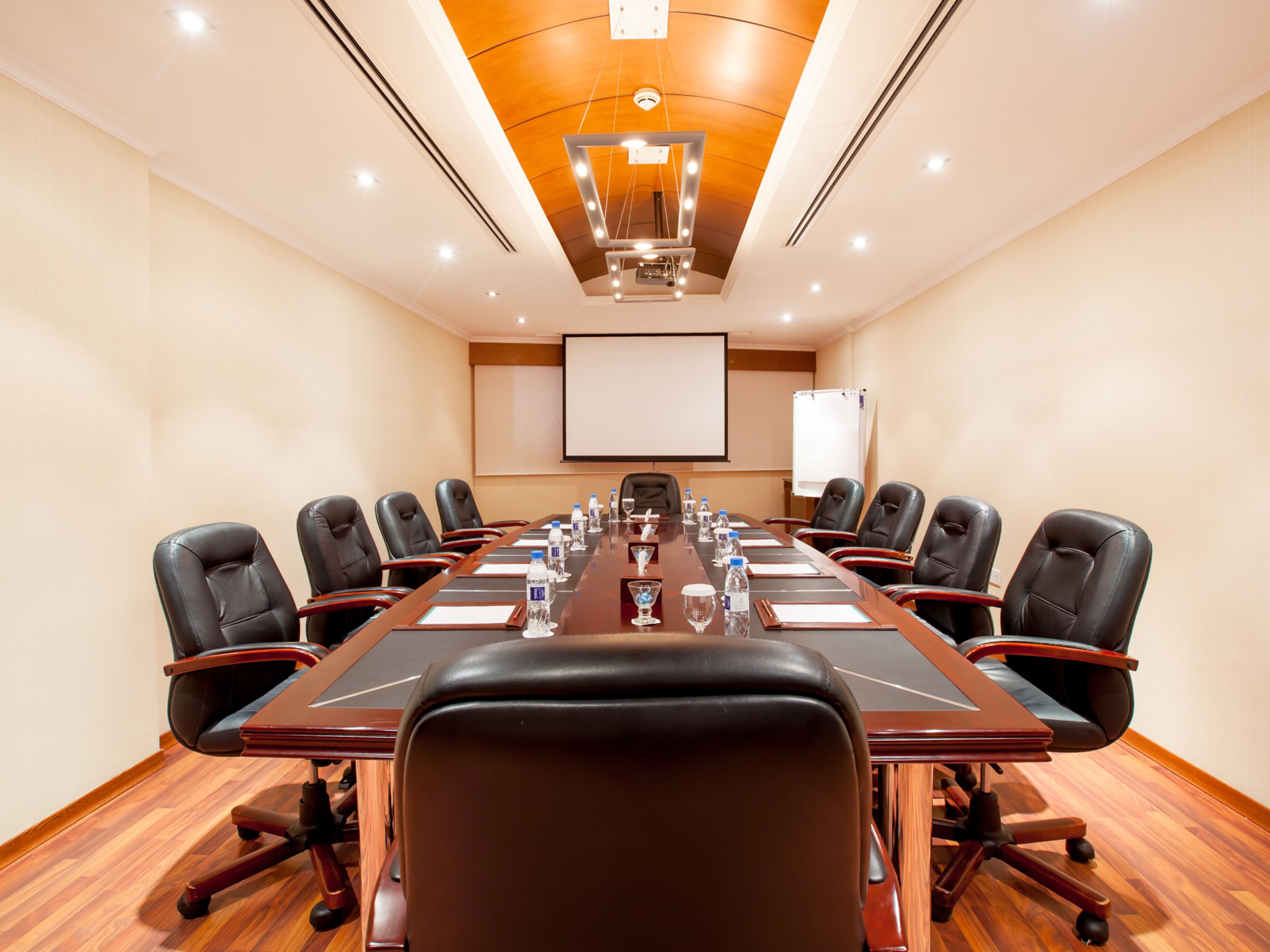 Howard Johnson Plaza by Wyndham Dubai Deira