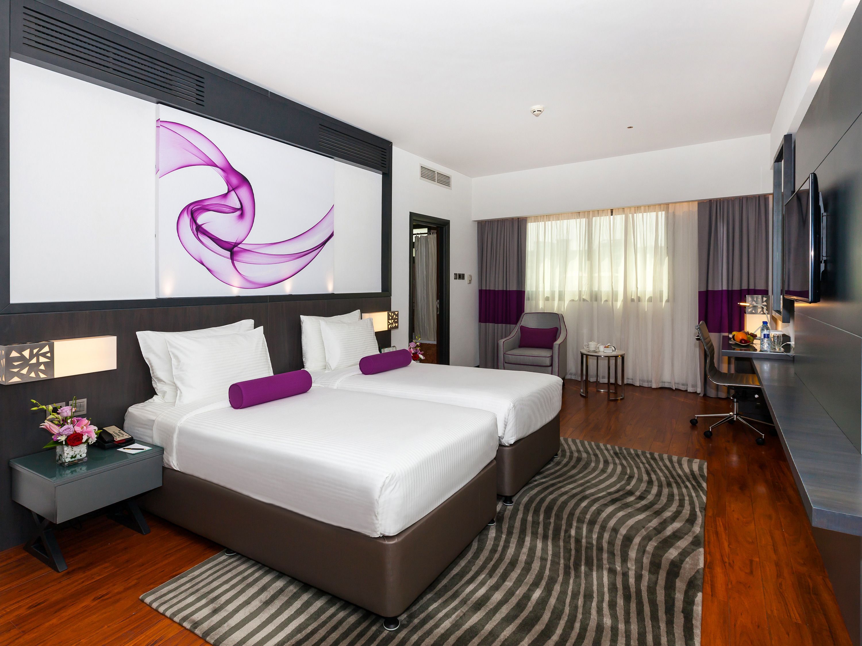 Howard Johnson Plaza by Wyndham Dubai Deira