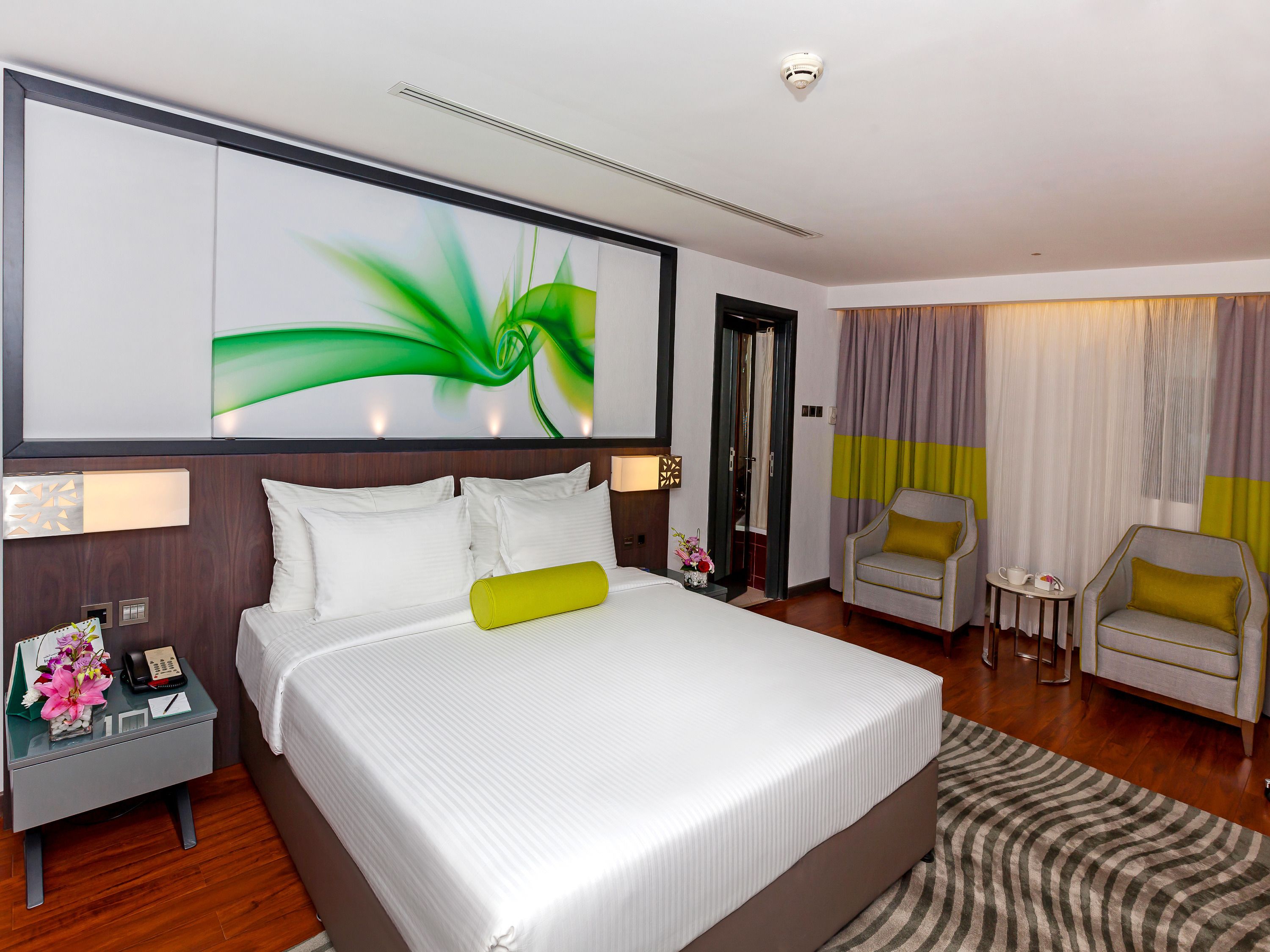Howard Johnson Plaza by Wyndham Dubai Deira