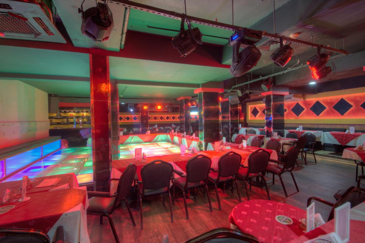 Hyde Park Hotel