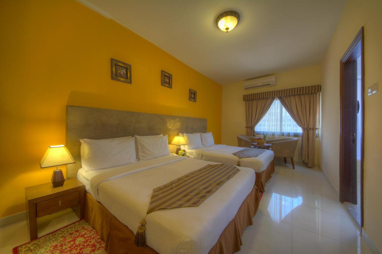 Hyde Park Hotel