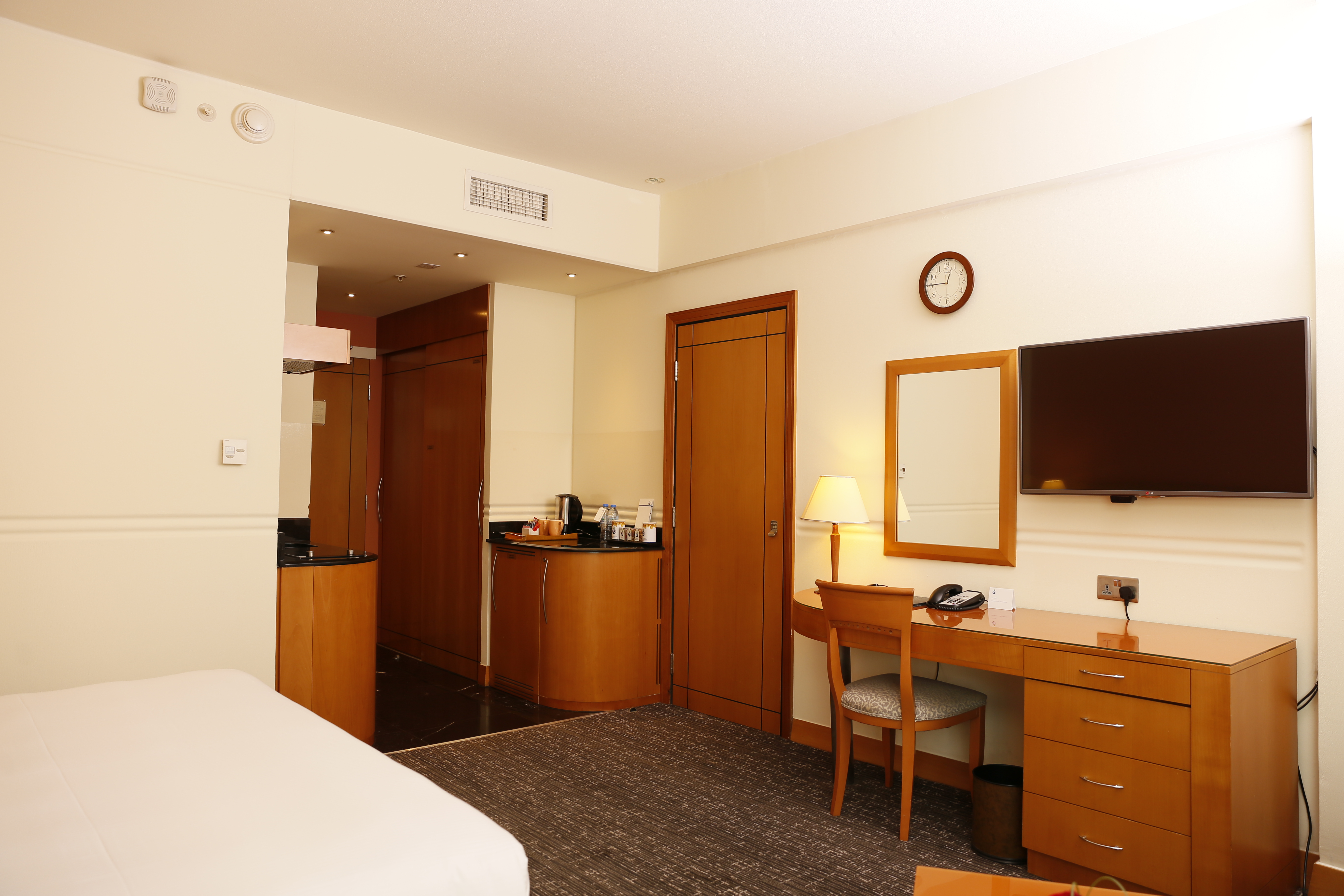 J5 Hotels Port Saeed