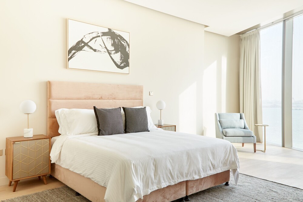 Sonder JBR The Walk Apartments