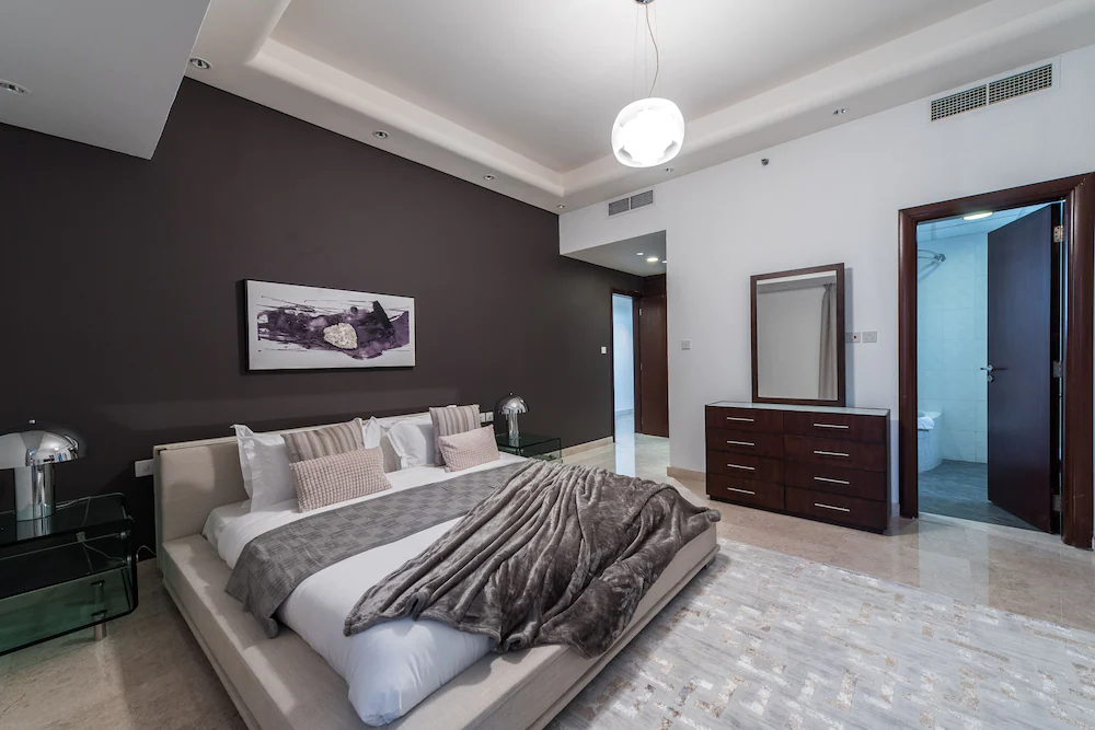 KG Tower by Eden's Dubai