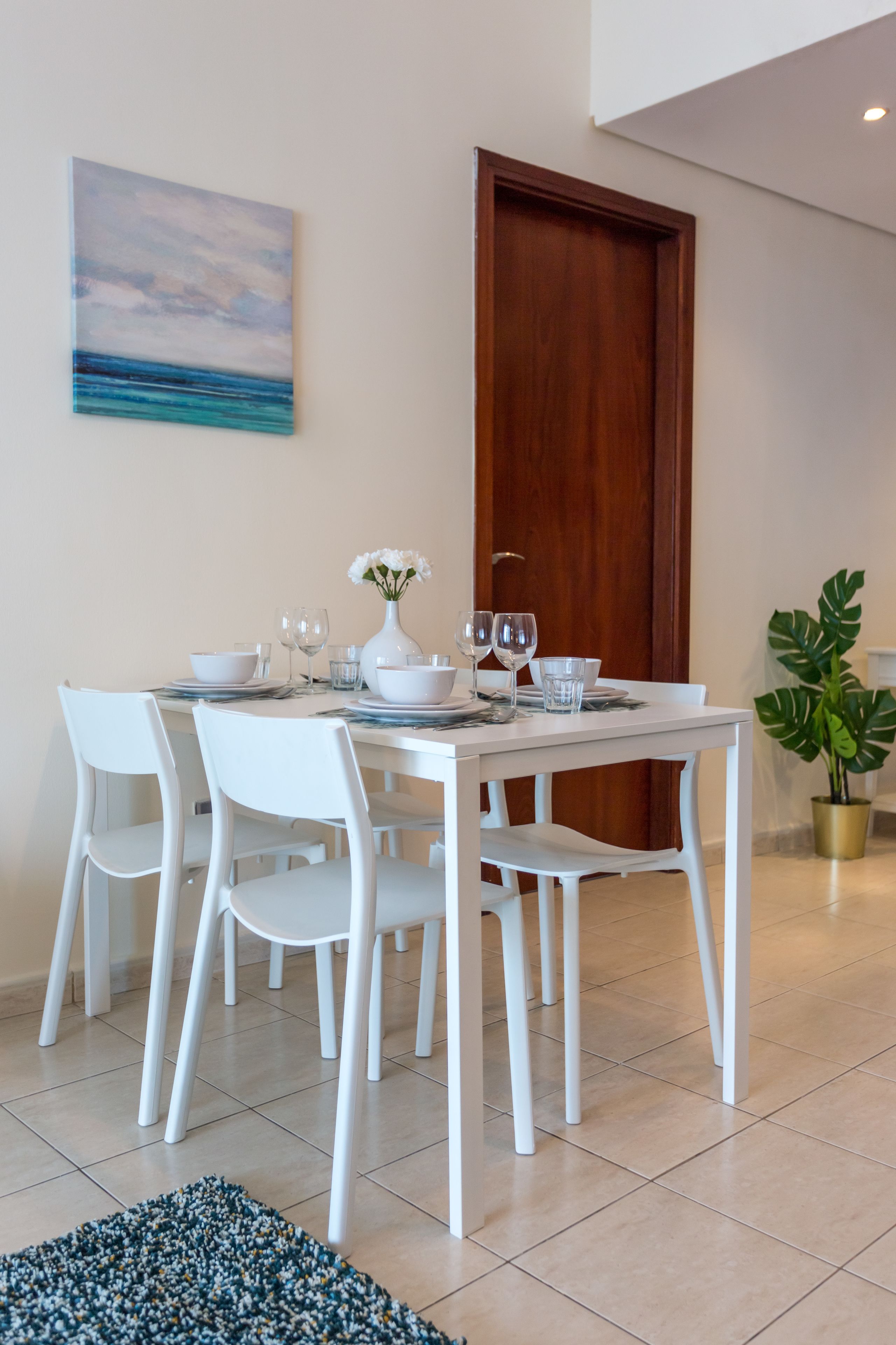 Lake View Tower by HiGuests Vacation Homes
