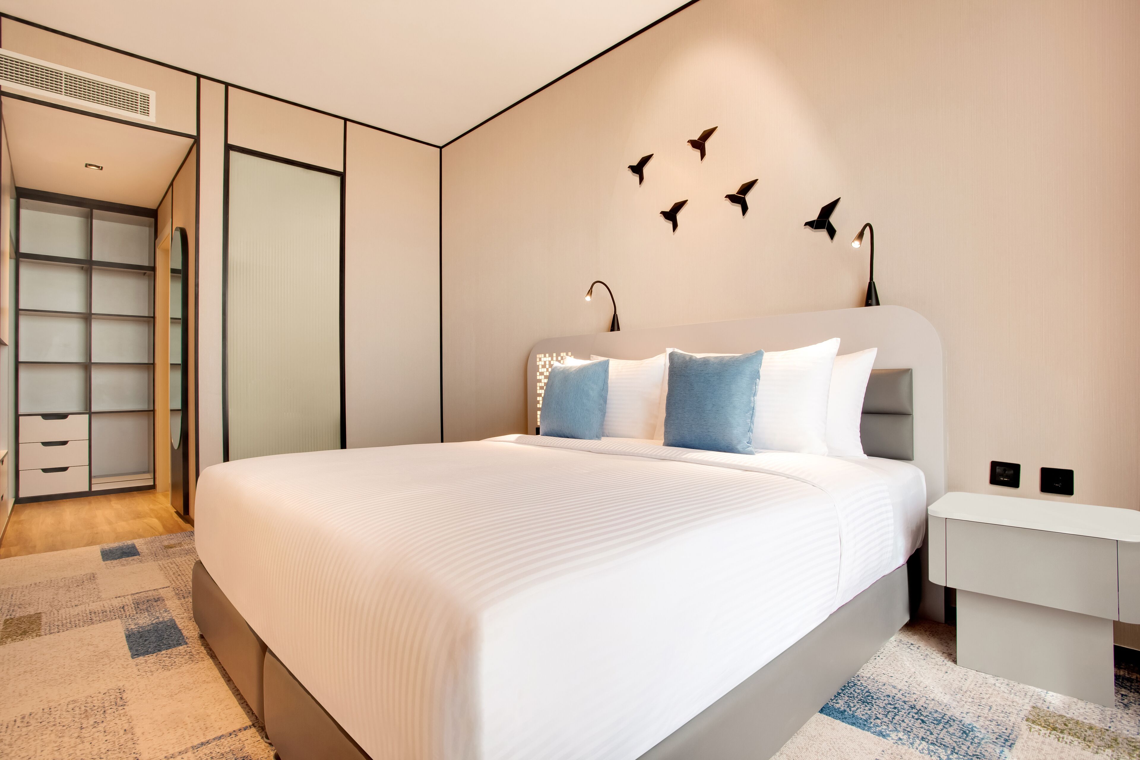 Lemon Tree Hotel, Jumeirah, Dubai