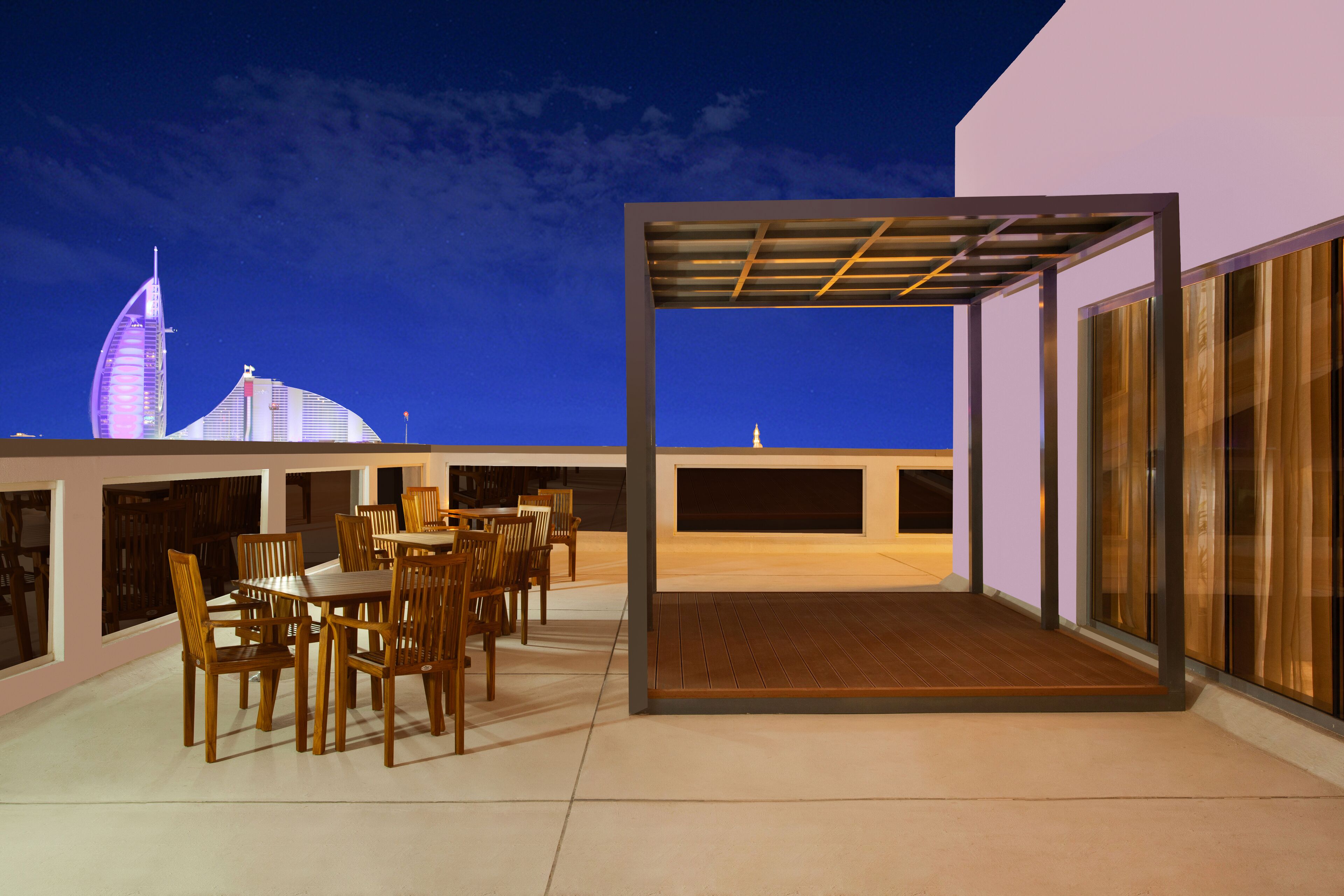 Lemon Tree Hotel, Jumeirah, Dubai