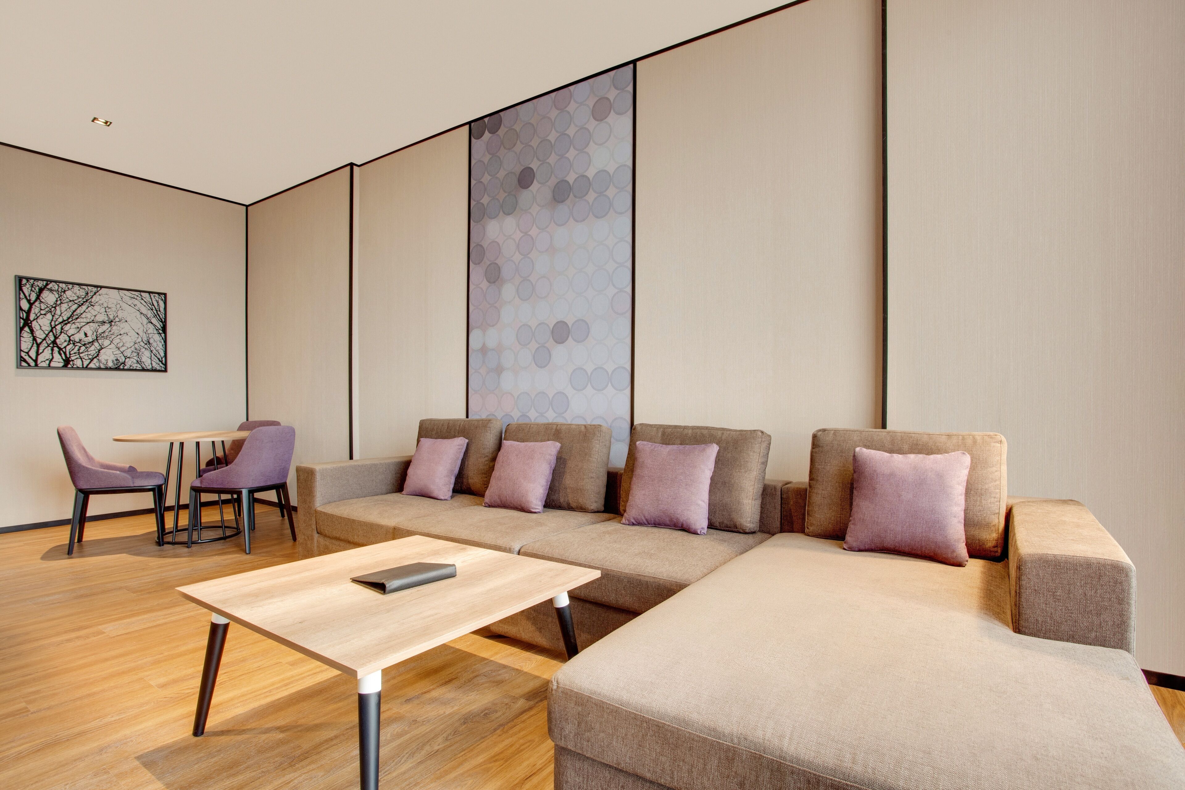 Lemon Tree Hotel, Jumeirah, Dubai