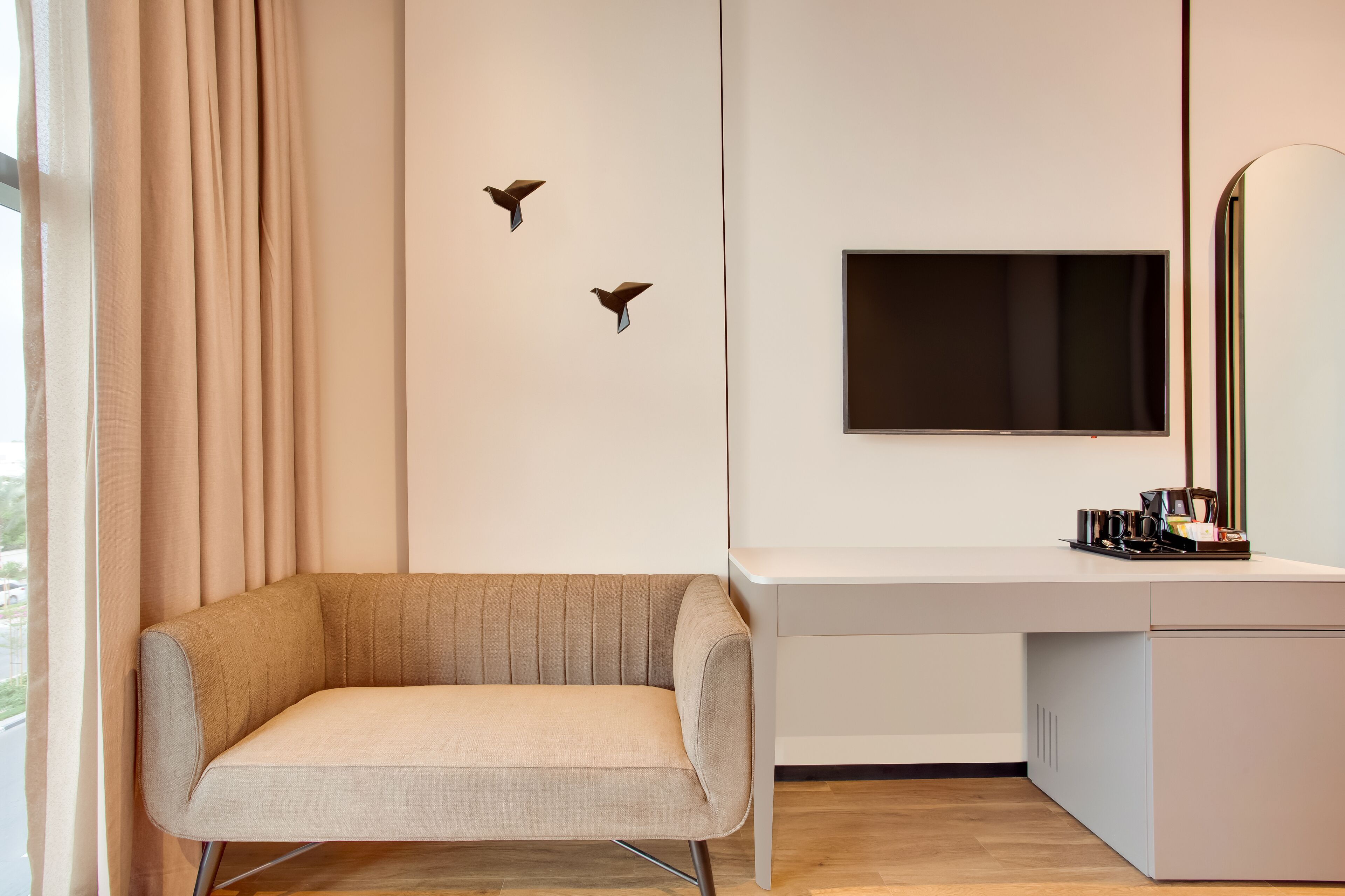 Lemon Tree Hotel, Jumeirah, Dubai