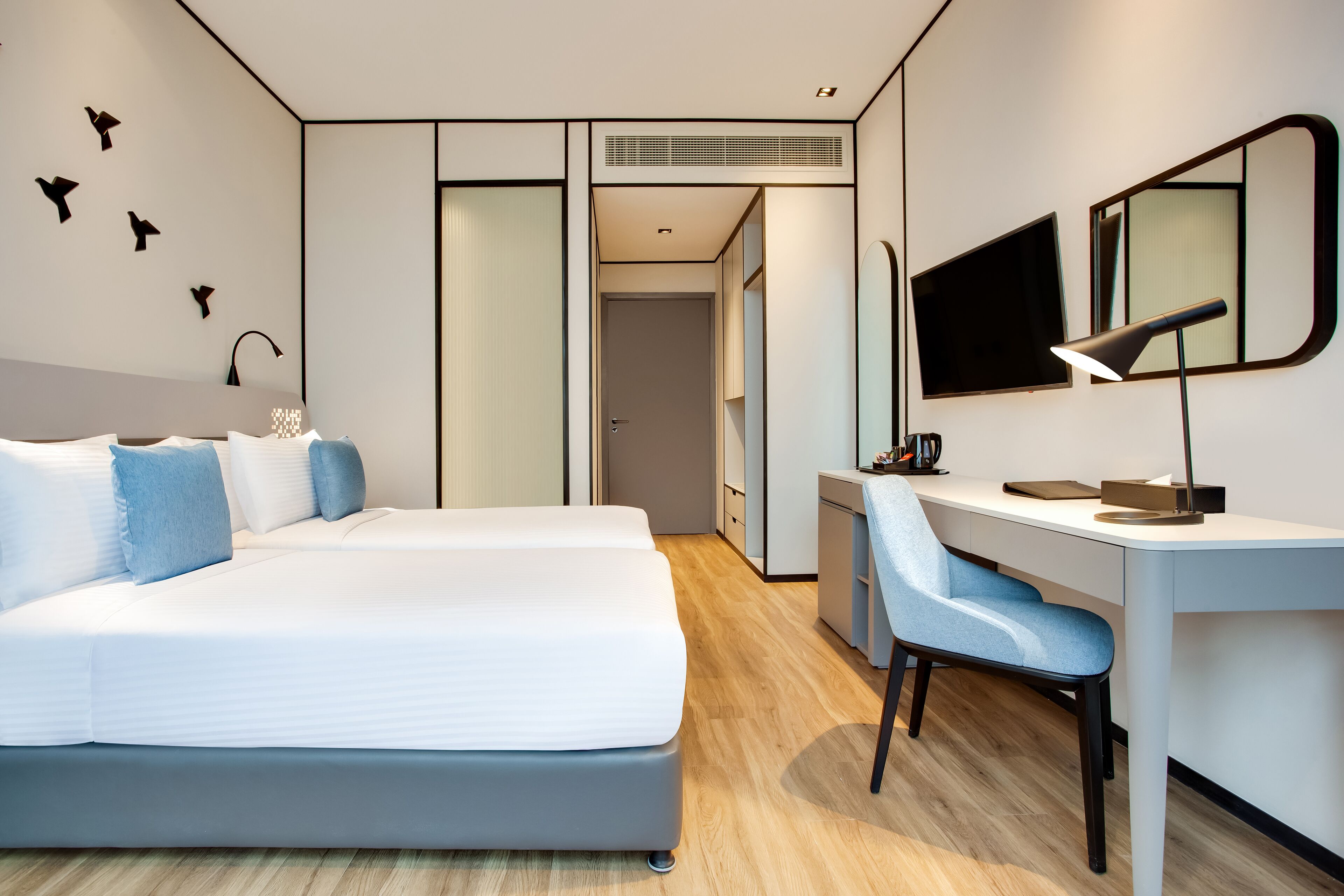 Lemon Tree Hotel, Jumeirah, Dubai