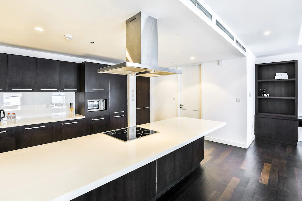 Limestone House by Driven Holiday Homes