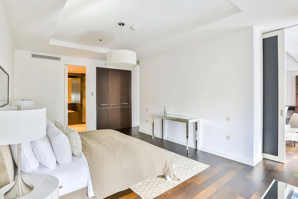 Limestone House by Driven Holiday Homes