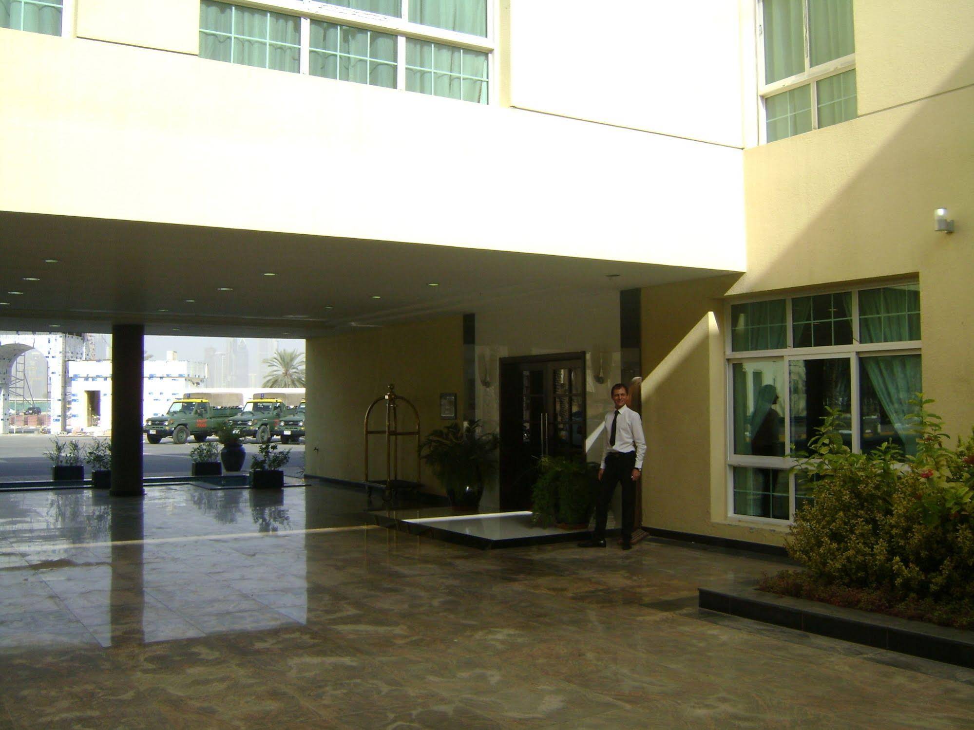 London Suites Hotel