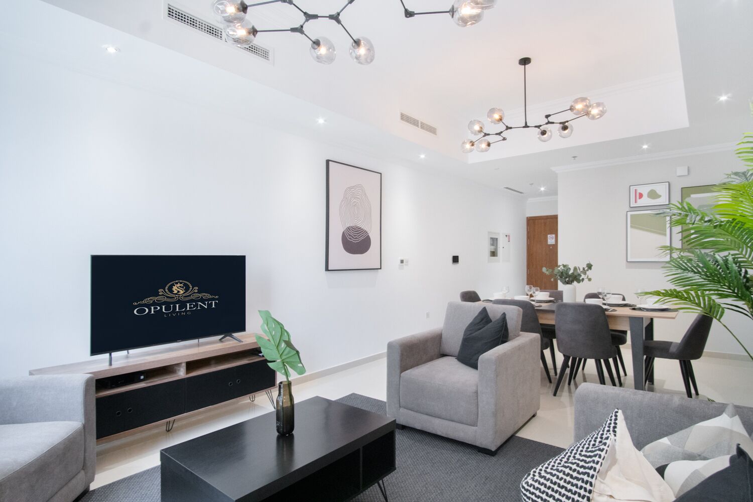 Luxe Apartments near Dubai Mall, Burj Khalifa - Pool, Gym, & Parking by Sojo Stay
