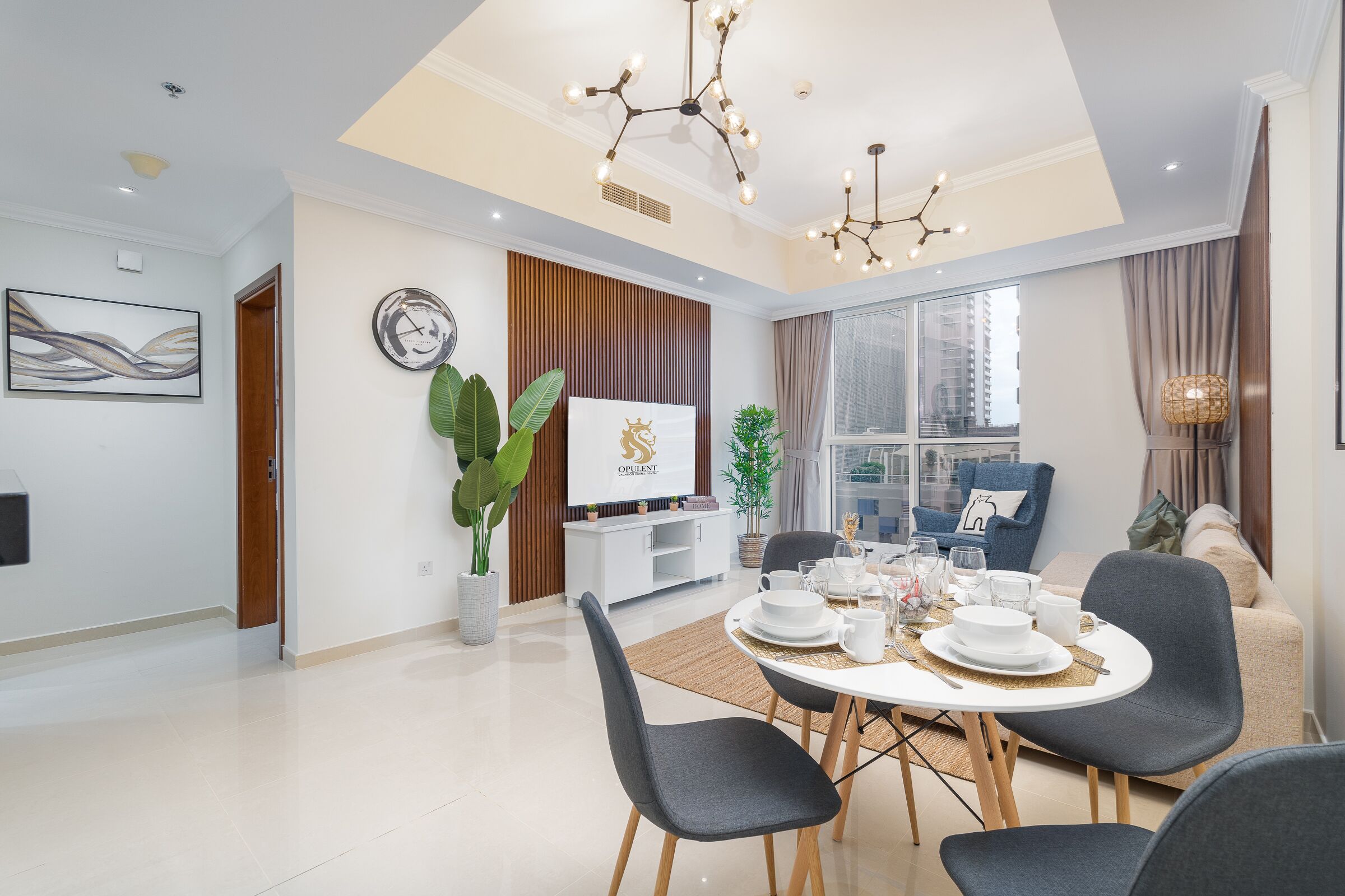 Luxe Apartments near Dubai Mall, Burj Khalifa - Pool, Gym, & Parking by Sojo Stay