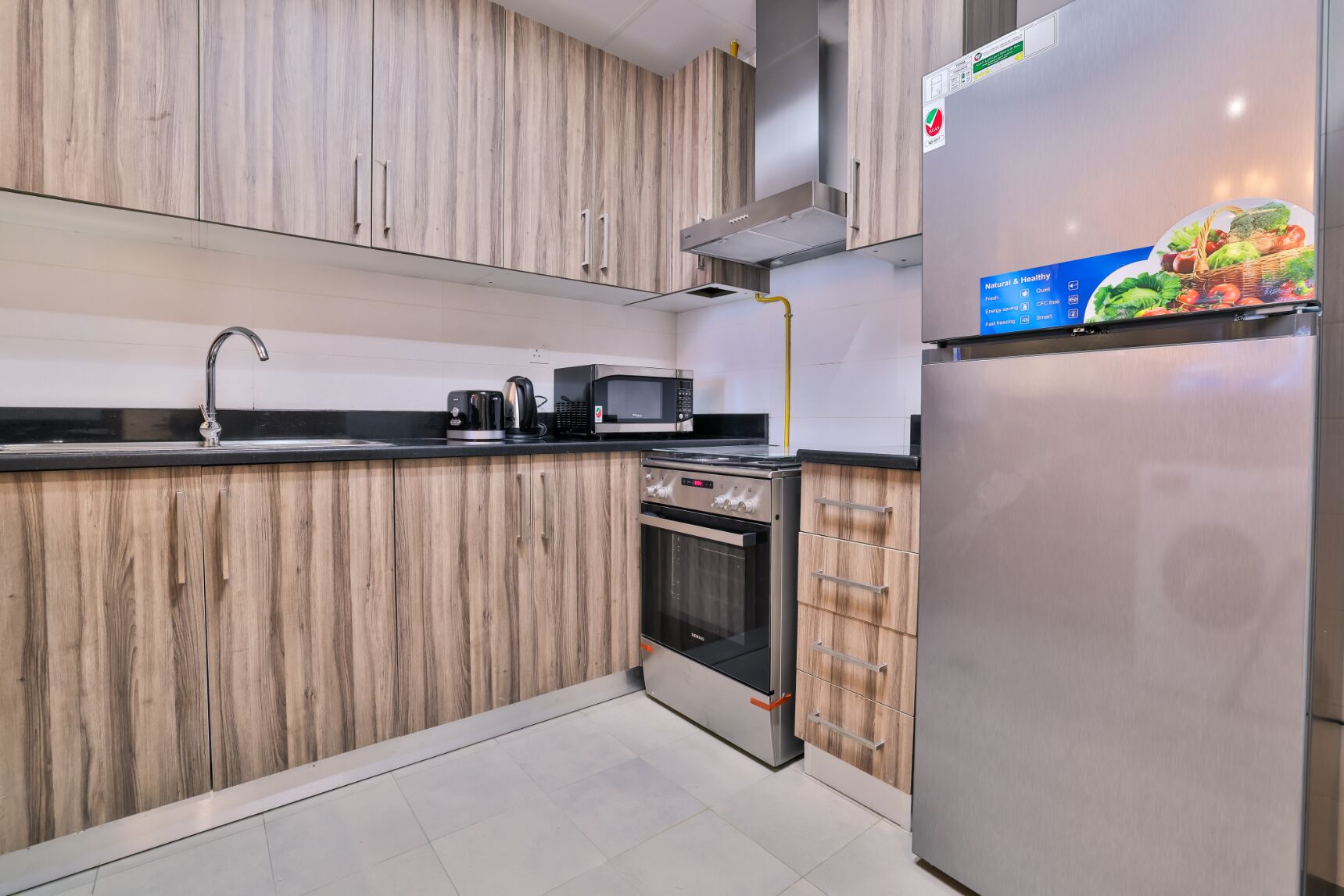Luxe Apartments near Dubai Mall, Burj Khalifa - Pool, Gym, & Parking by Sojo Stay