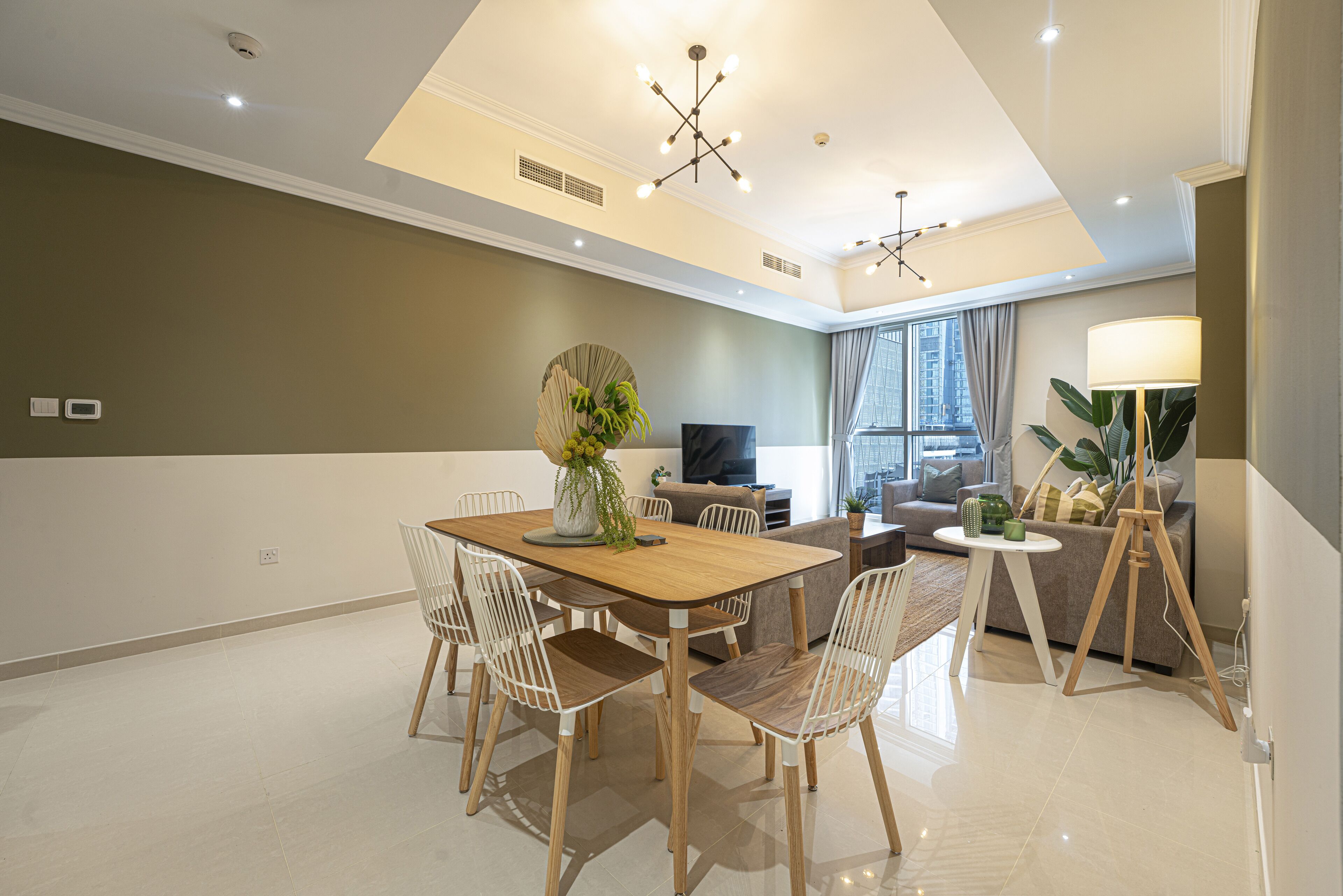 Luxe Apartments near Dubai Mall, Burj Khalifa - Pool, Gym, & Parking by Sojo Stay
