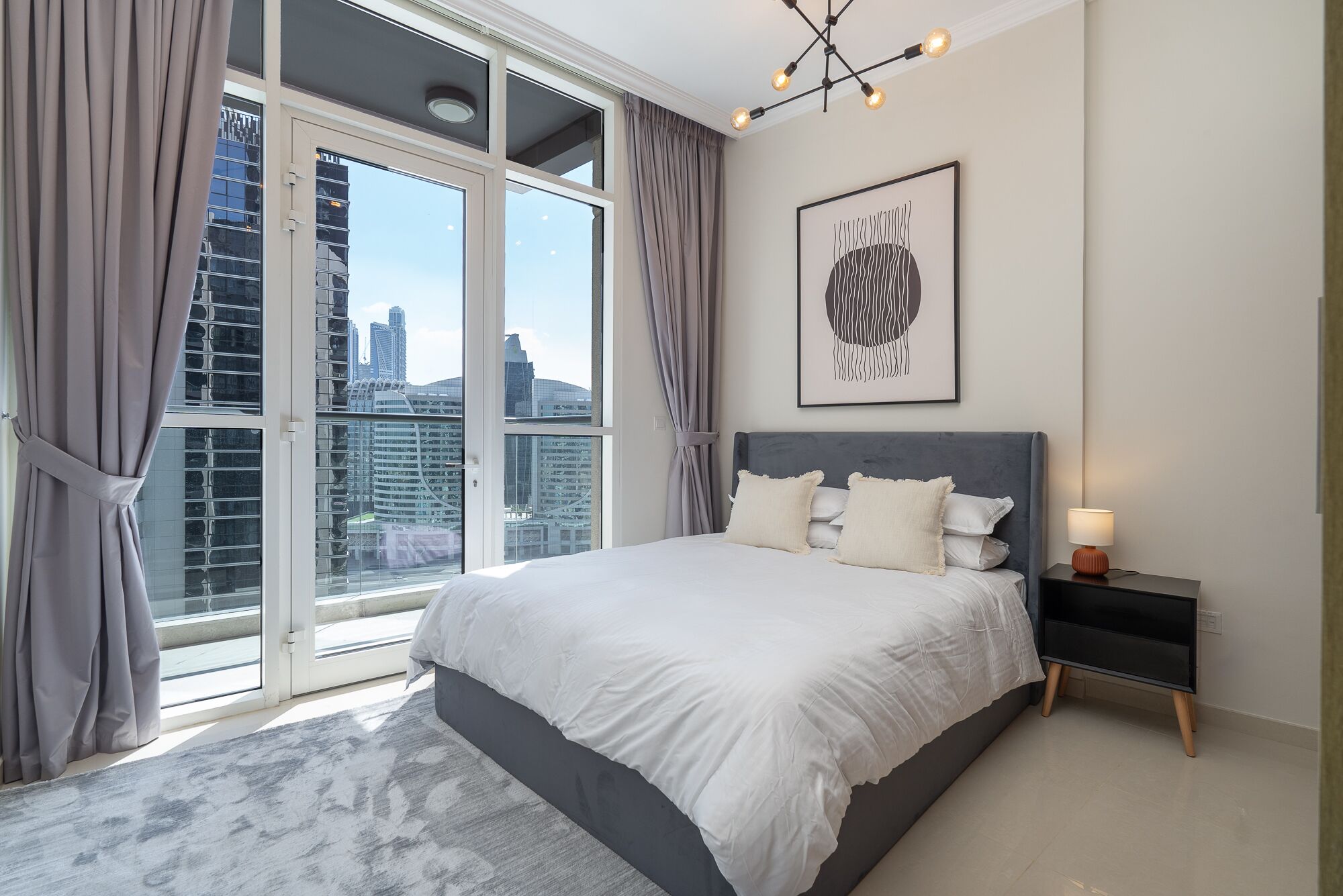 Luxe Apartments near Dubai Mall, Burj Khalifa - Pool, Gym, & Parking by Sojo Stay